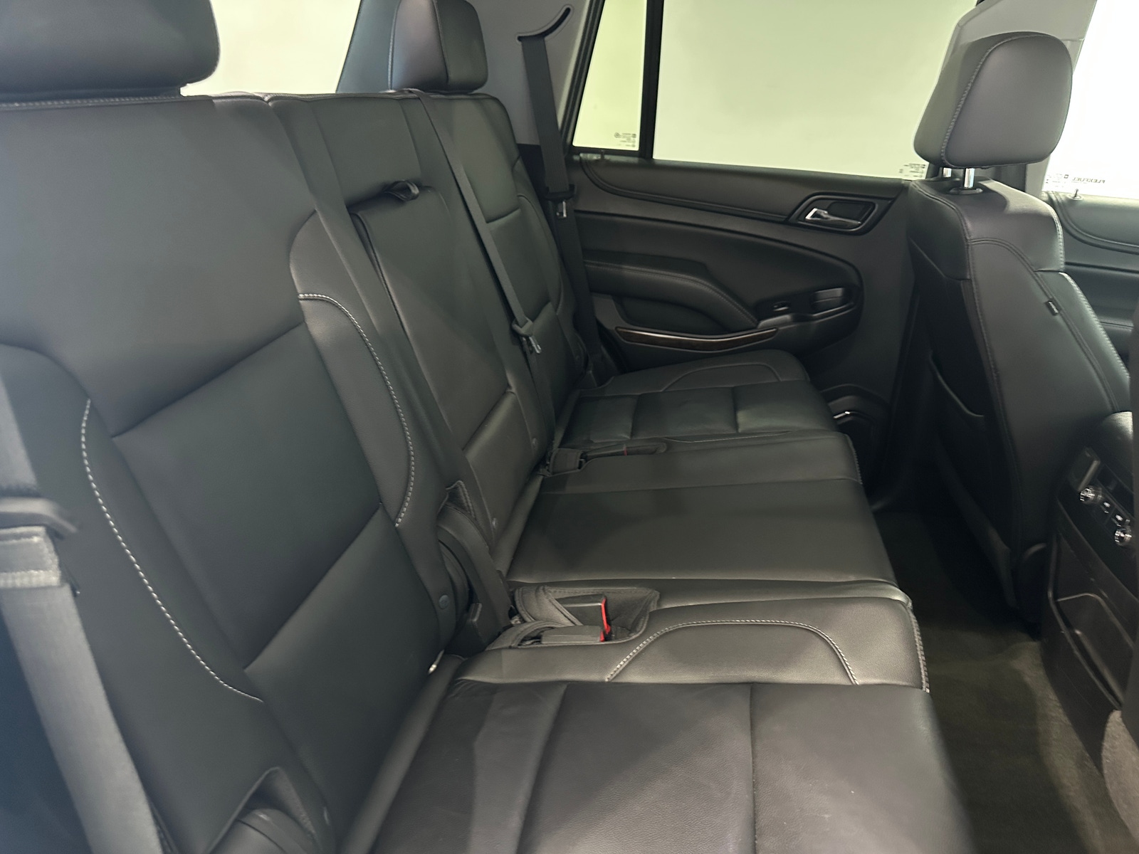 Thumbnail: 2018 Chevrolet Tahoe - 5