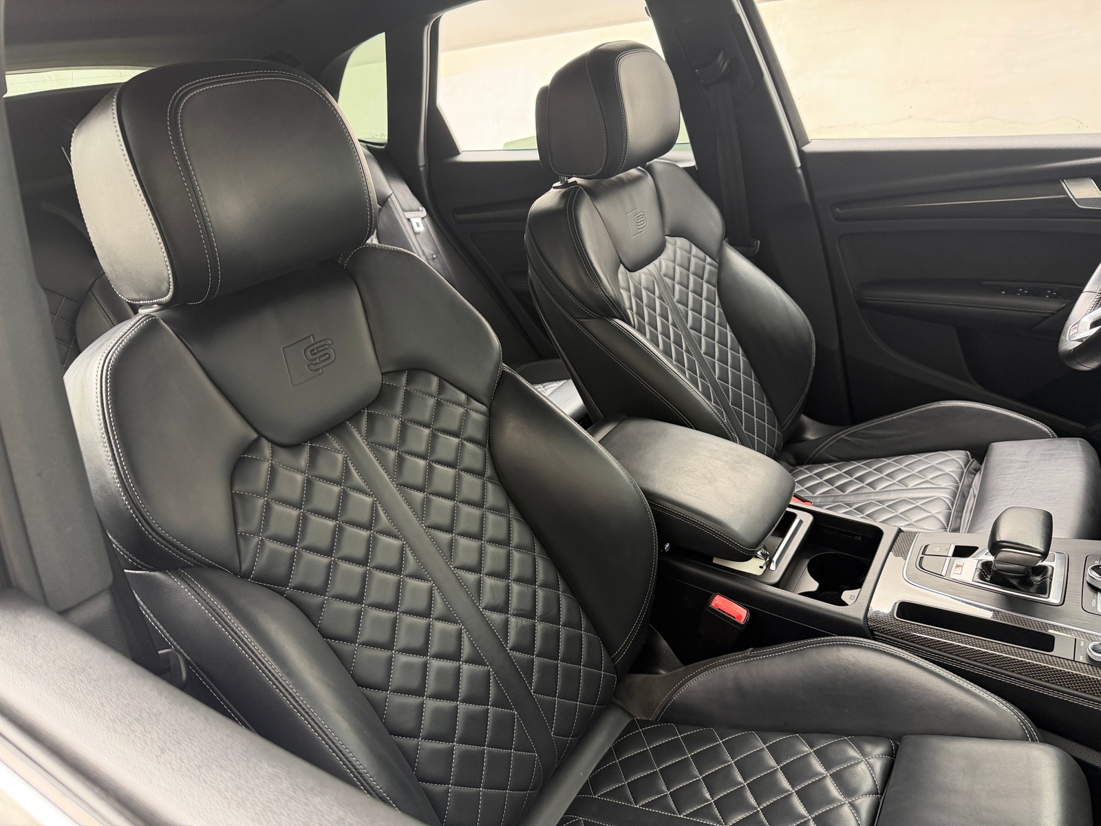 Thumbnail: 2018 Audi SQ5 - 2