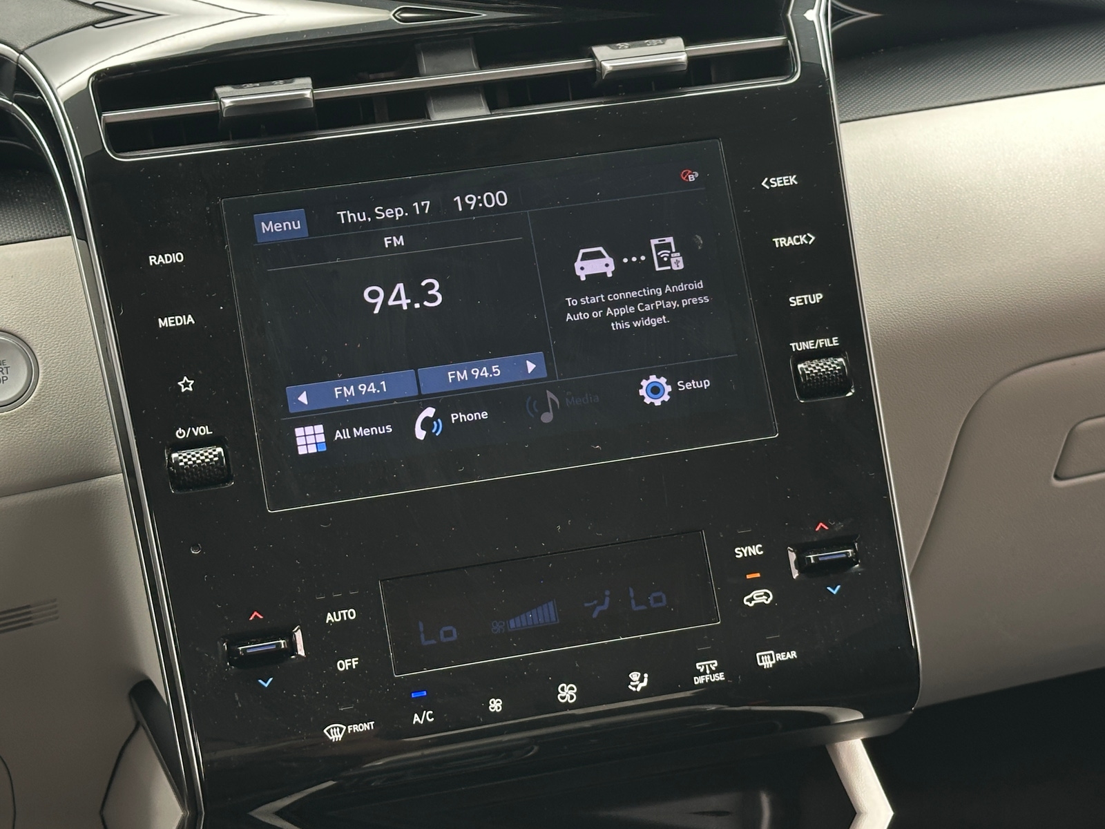 Thumbnail: 2024 Hyundai Tucson - 4