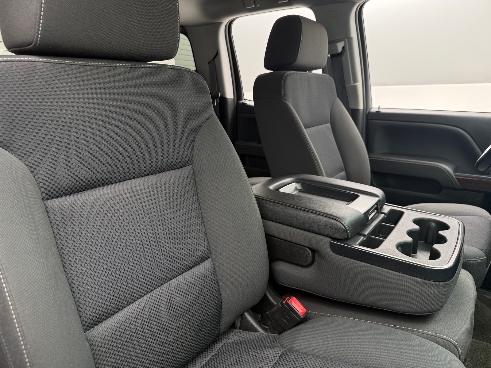 Thumbnail: 2018 GMC Sierra 1500 - 2