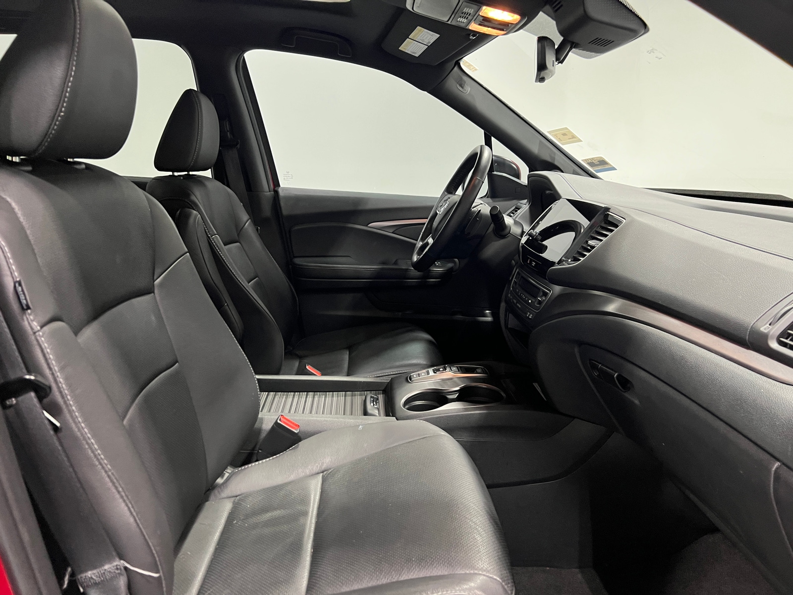 Thumbnail: 2023 Honda Passport - 2