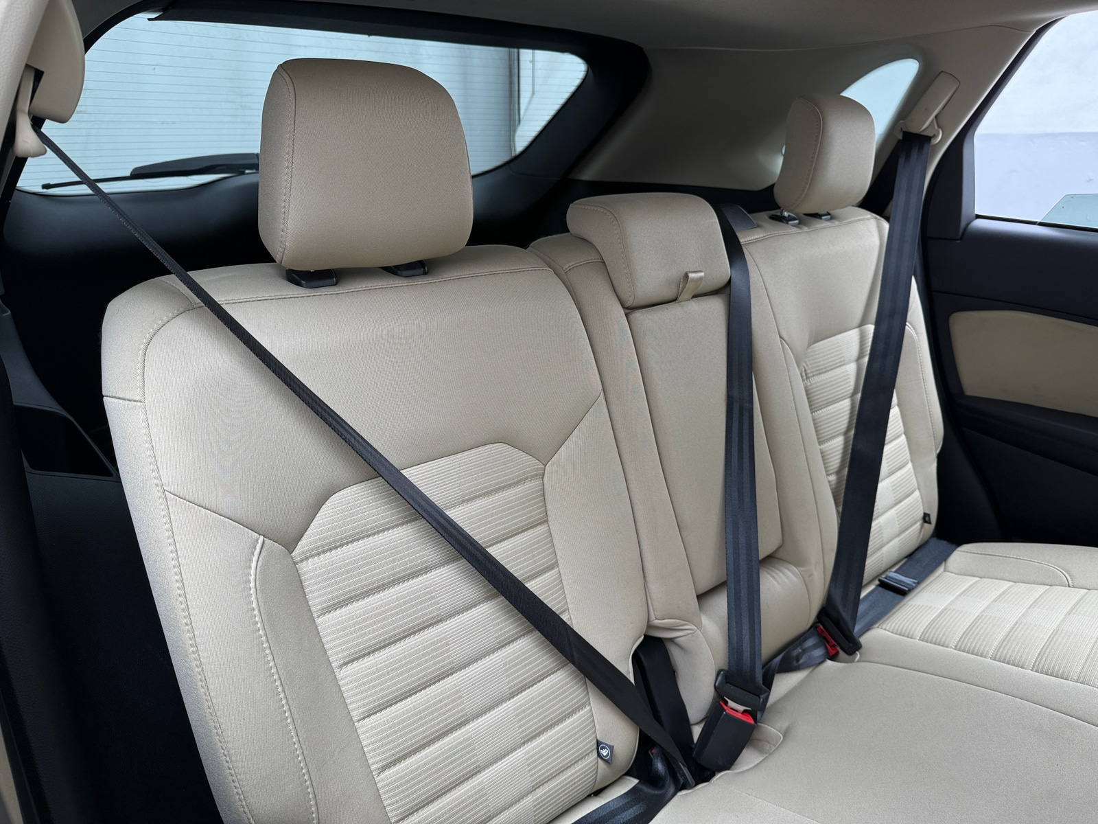 Thumbnail: 2016 Ford Edge - 6
