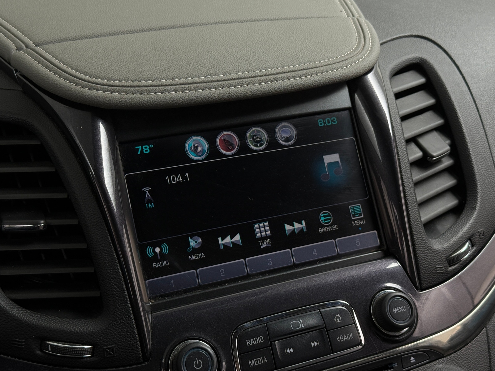 Thumbnail: 2016 Chevrolet Impala - 3