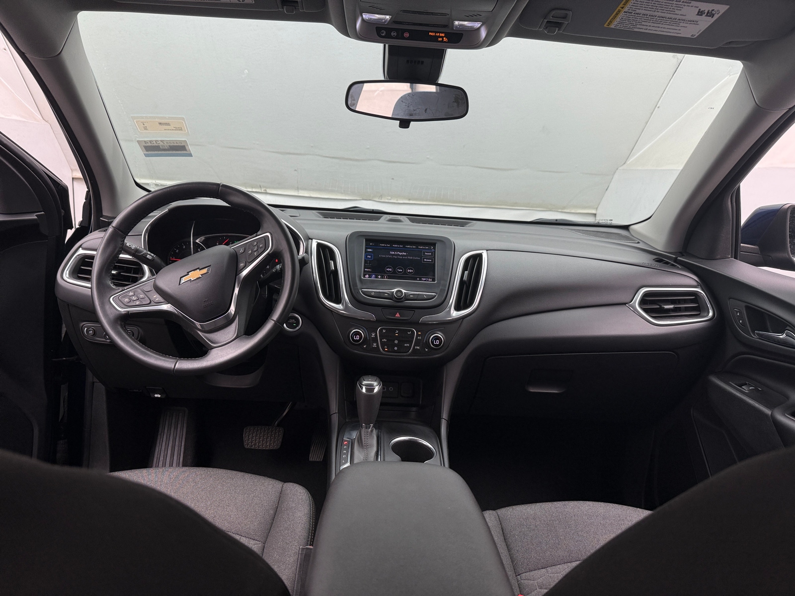 Thumbnail: 2020 Chevrolet Equinox - 3