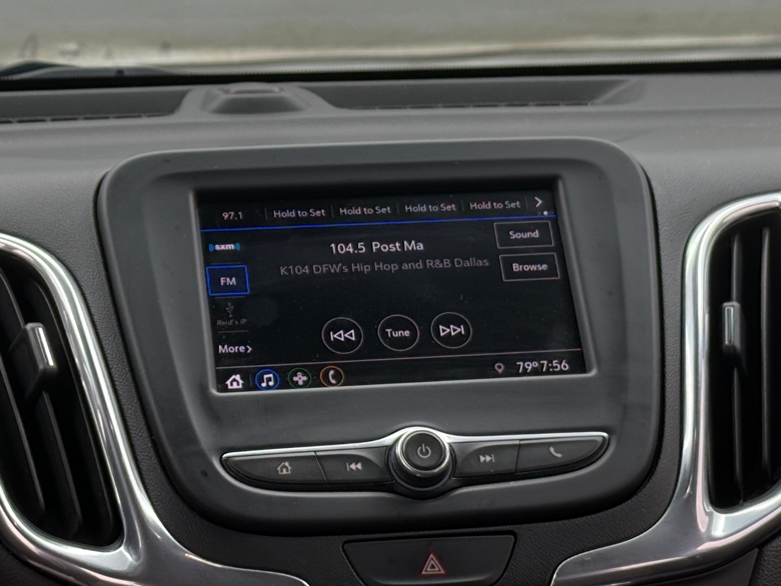 Thumbnail: 2020 Chevrolet Equinox - 4