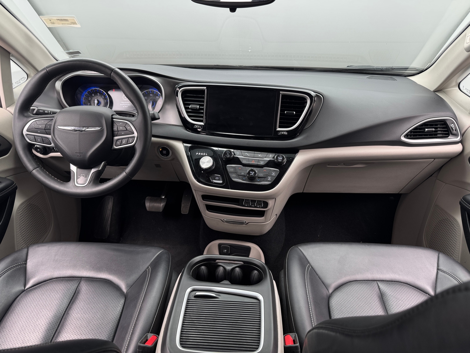 Thumbnail: 2024 Chrysler Pacifica - 2