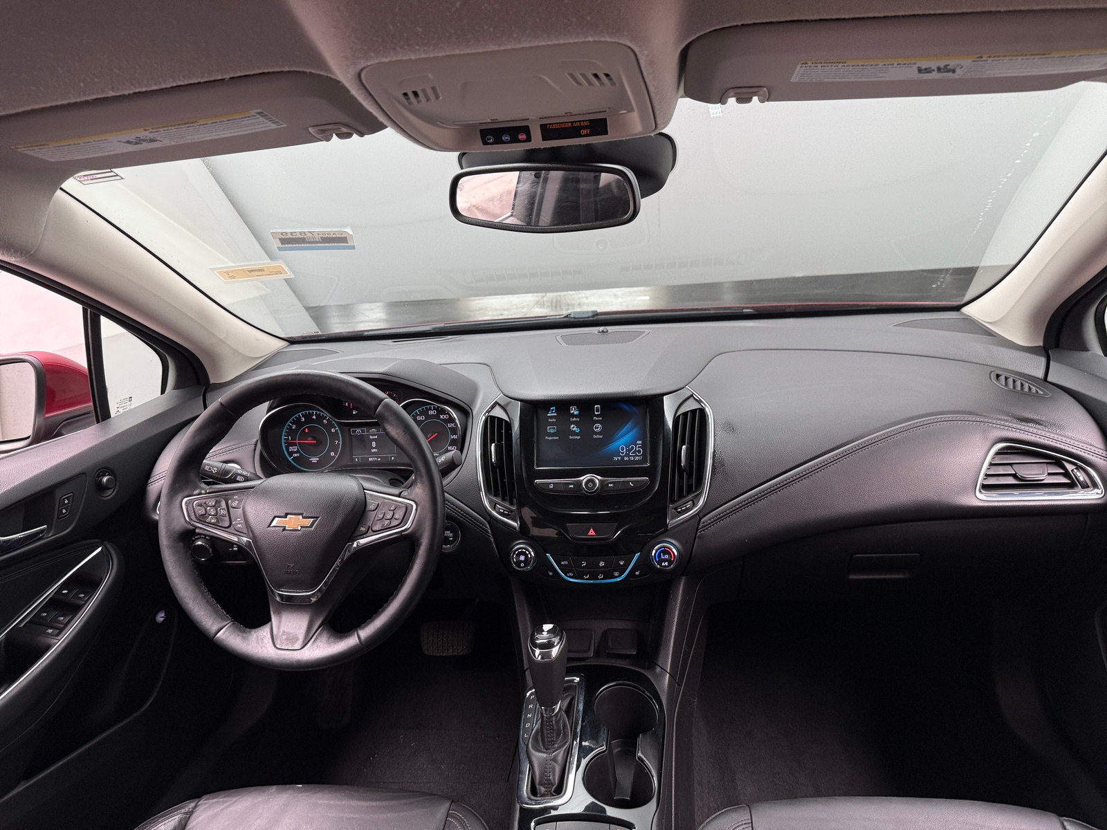 Thumbnail: 2017 Chevrolet Cruze - 2