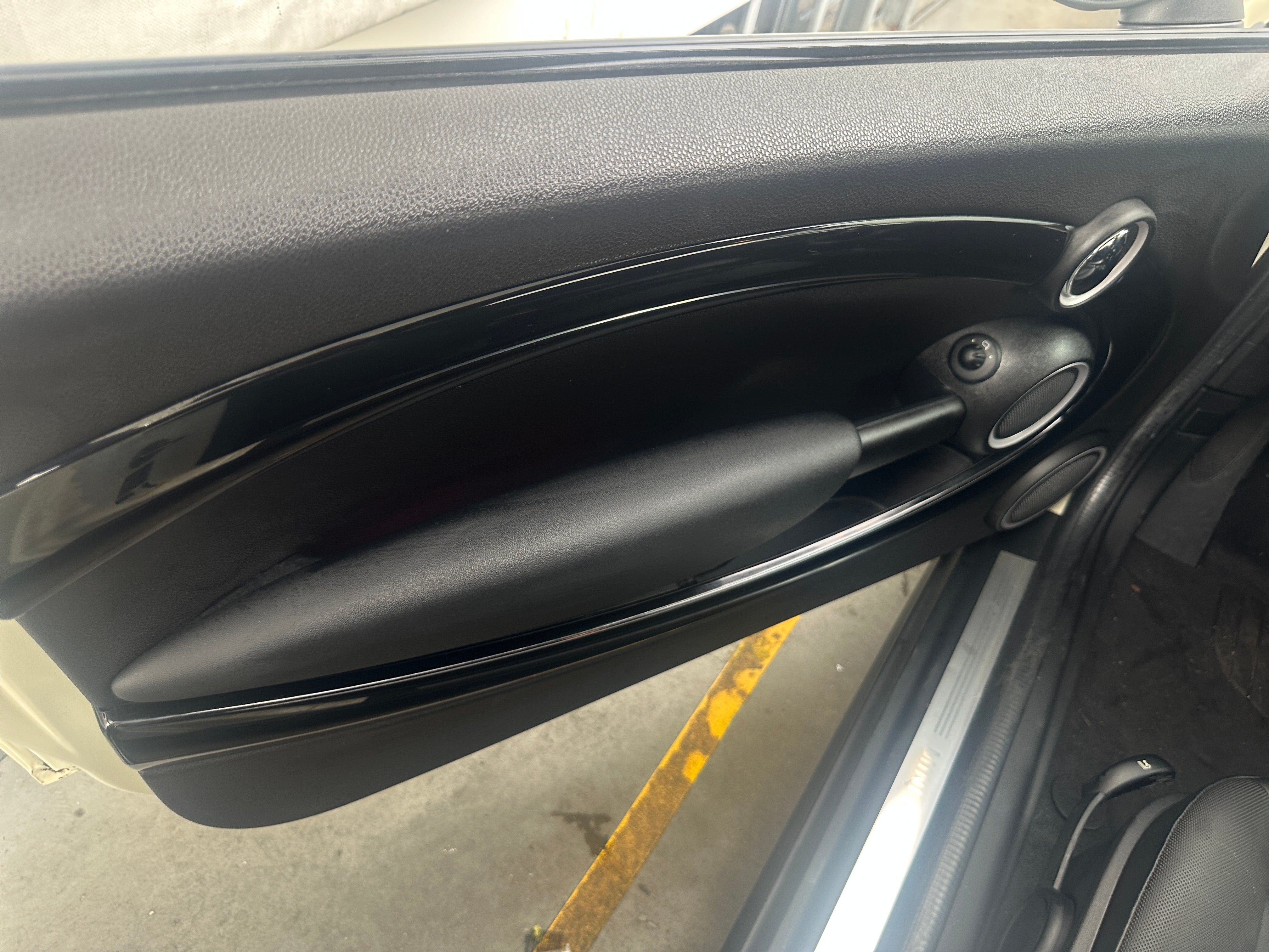 2015 MINI Cooper Base - Photo 7