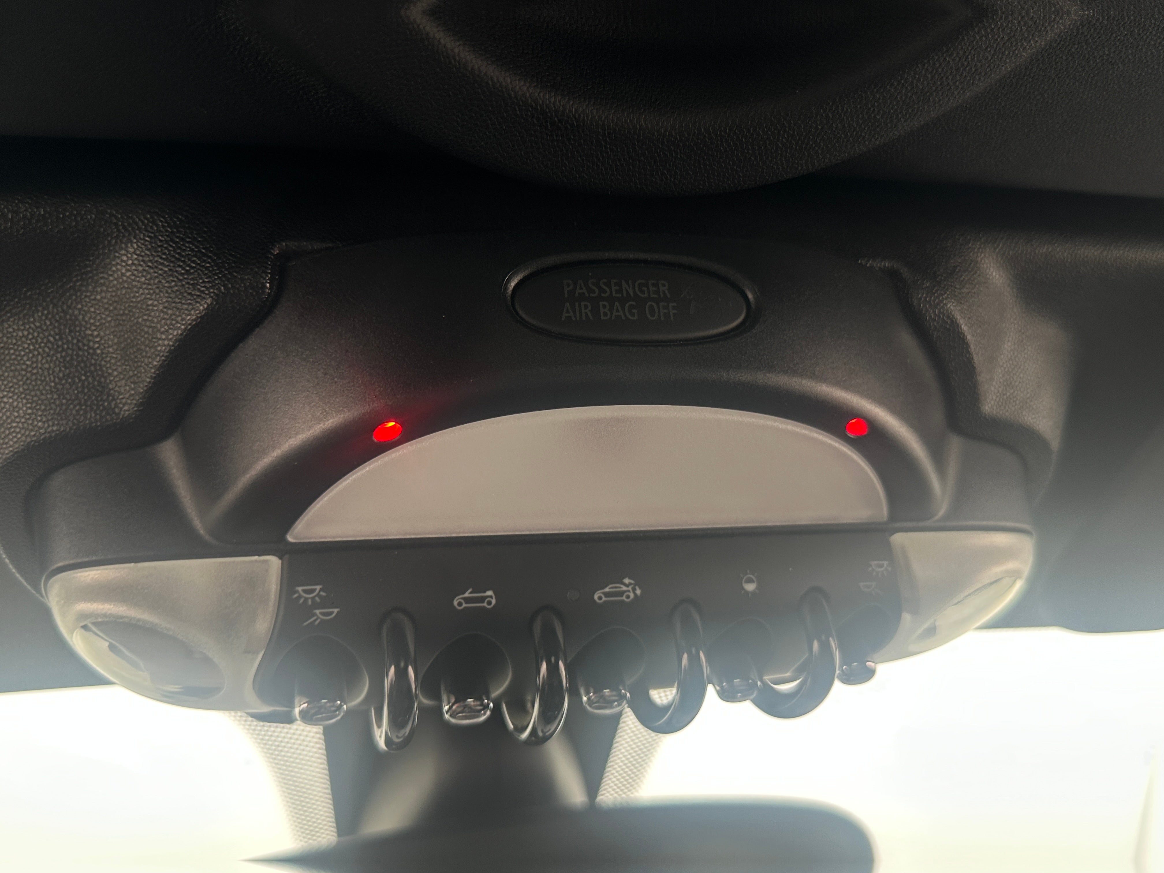 2015 MINI Cooper Base - Photo 10