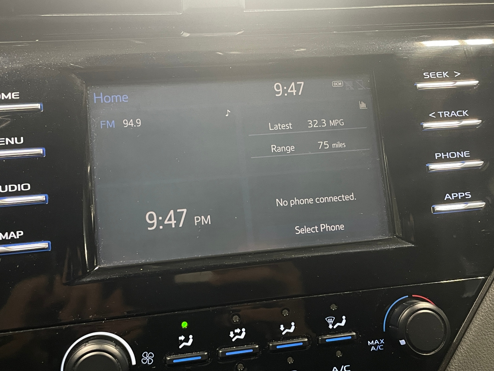Thumbnail: 2019 Toyota Camry - 4
