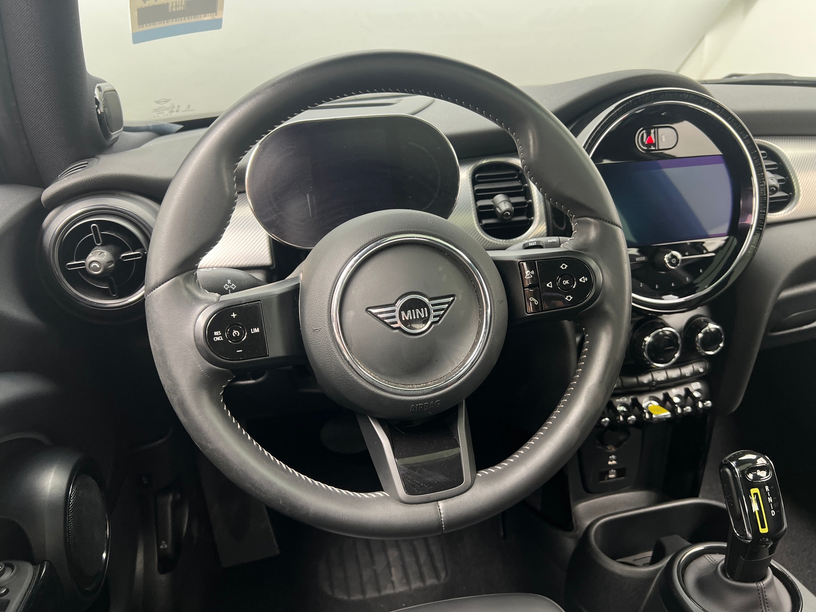 Thumbnail: 2023 MINI Cooper Hardtop - 4