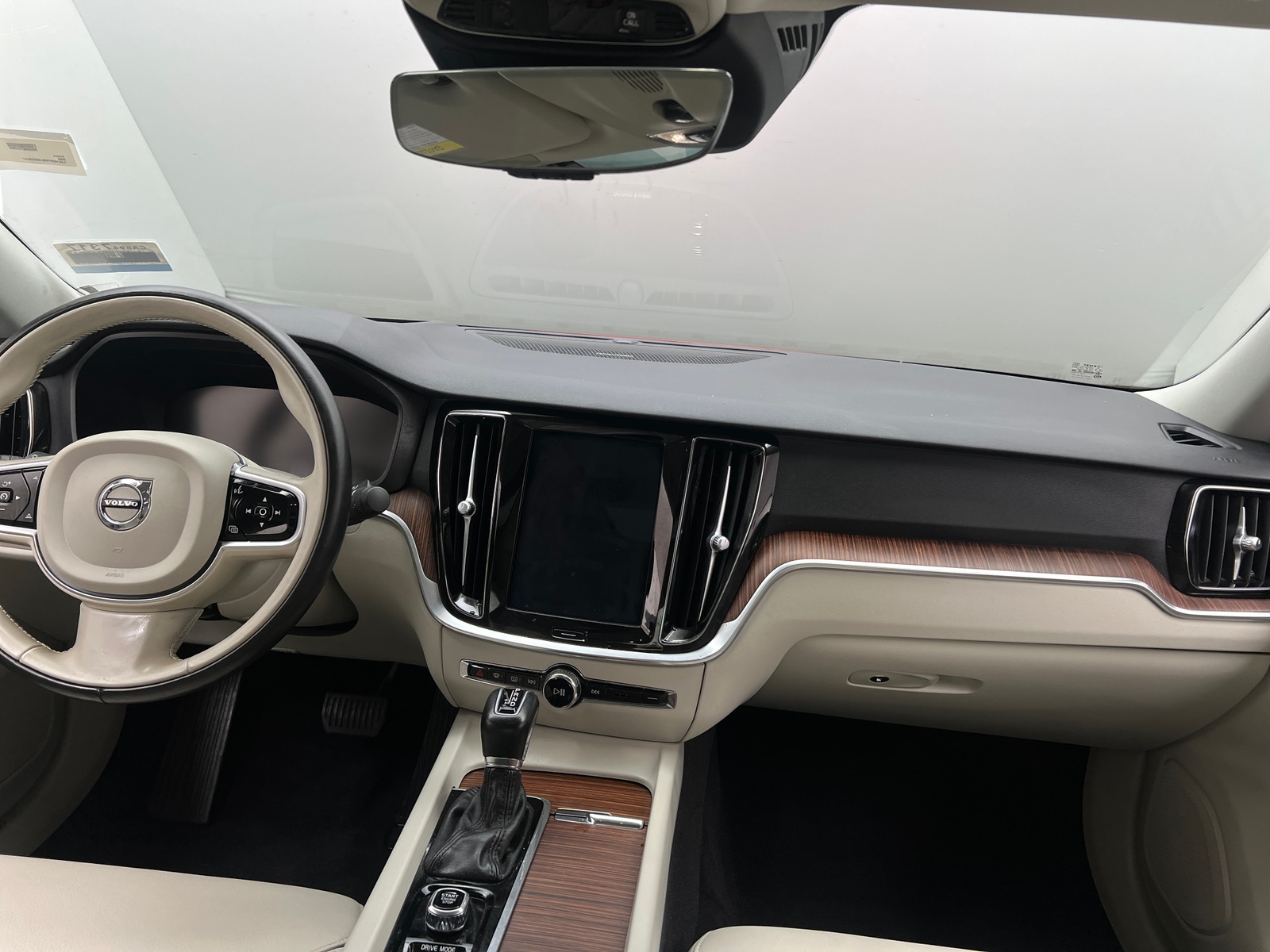 Thumbnail: 2020 Volvo S60 - 2