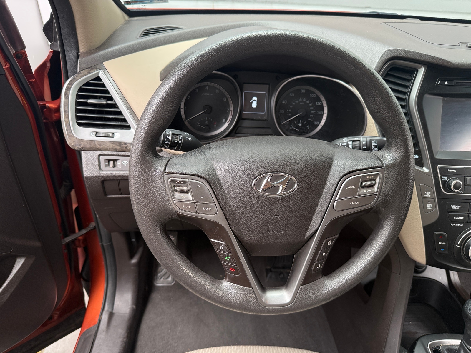 Thumbnail: 2018 Hyundai Santa Fe - 5