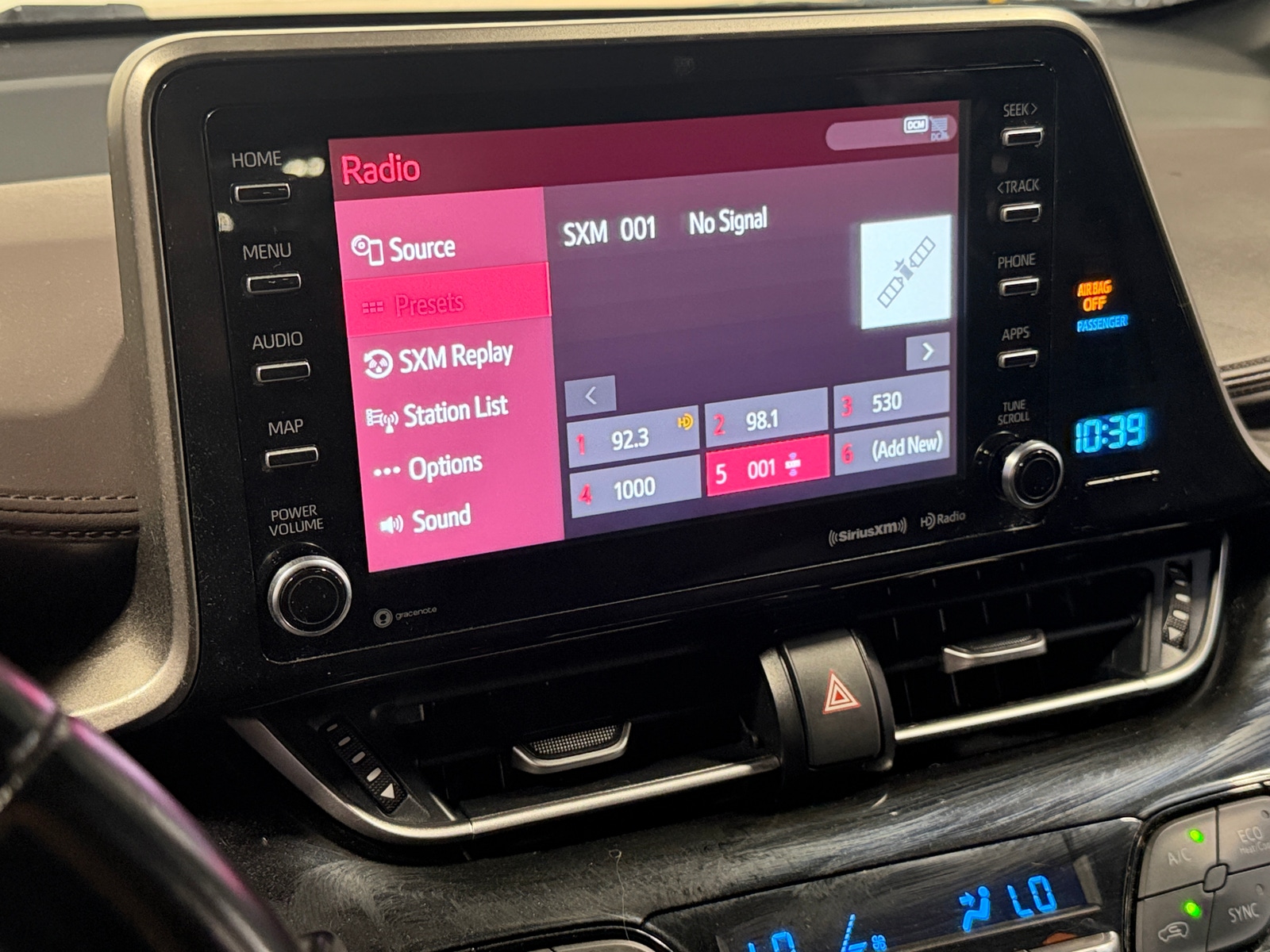 Thumbnail: 2019 Toyota C-HR - 4
