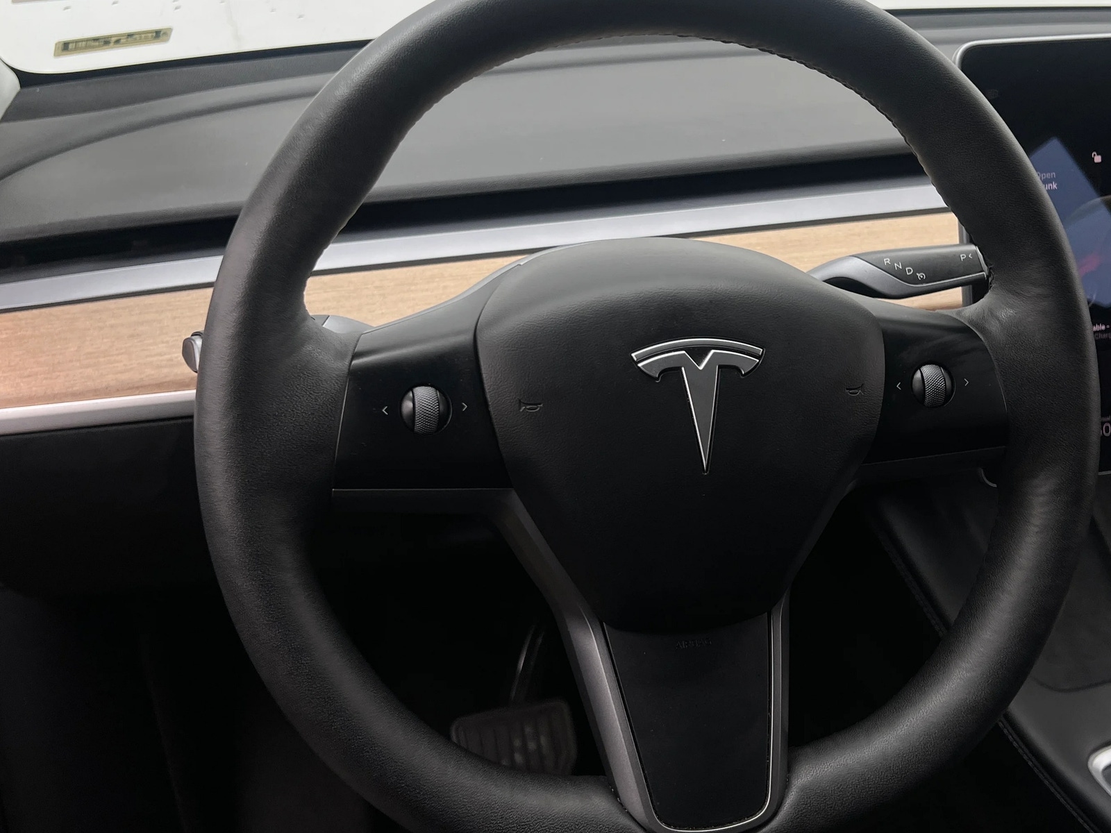 Thumbnail: 2022 Tesla Model Y - 4