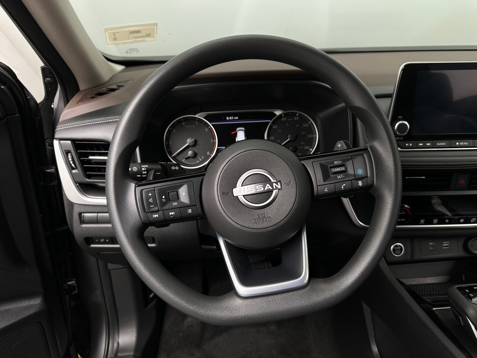 Thumbnail: 2023 Nissan Rogue - 5