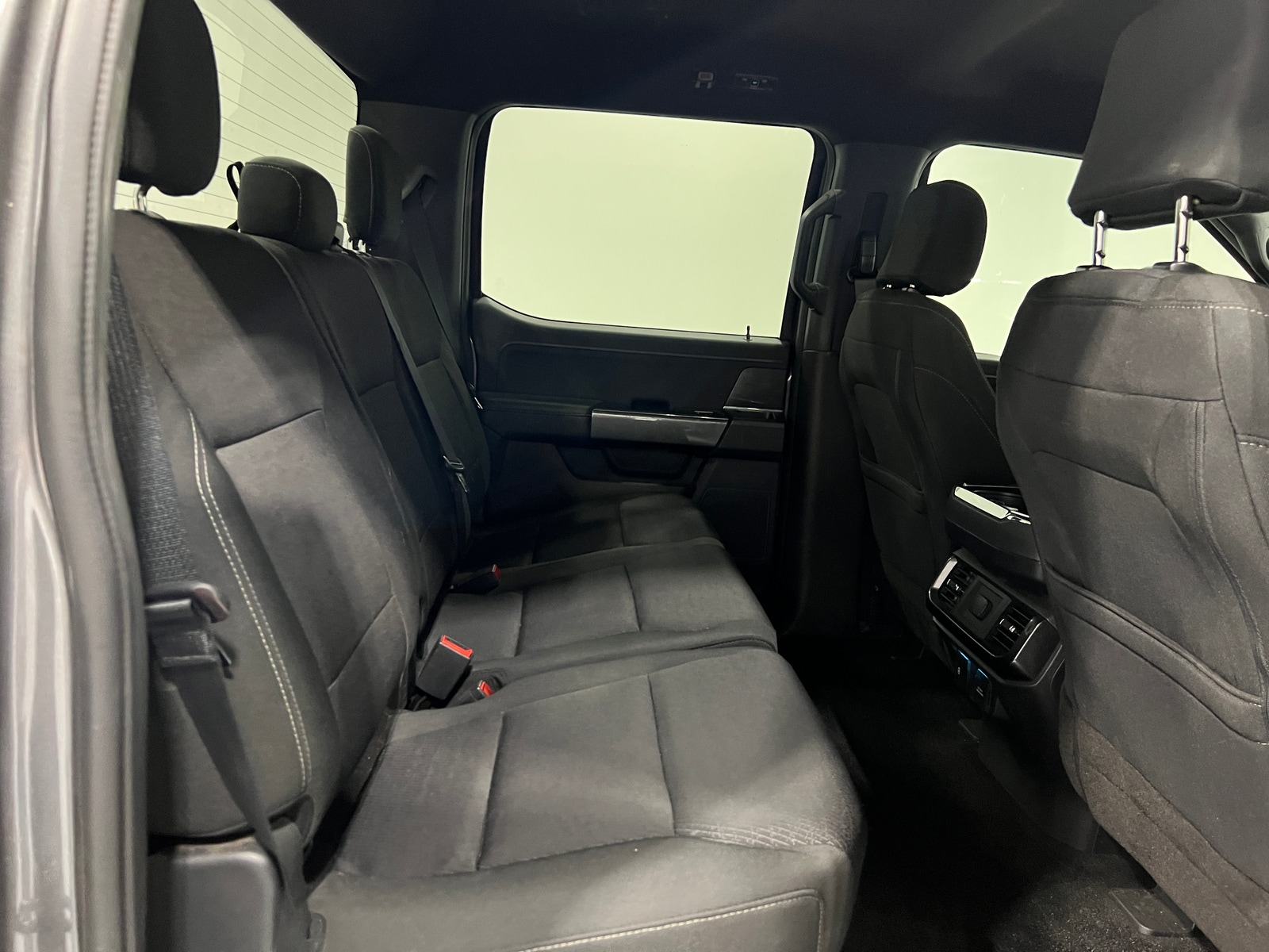 Thumbnail: 2022 Ford Econoline - 6