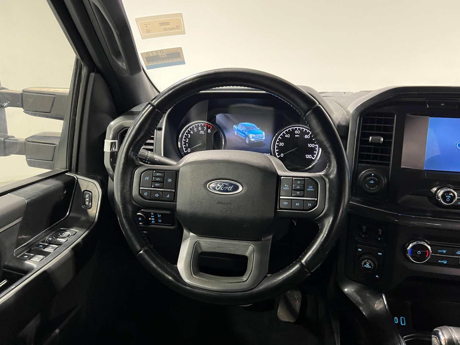Thumbnail: 2022 Ford Econoline - 5