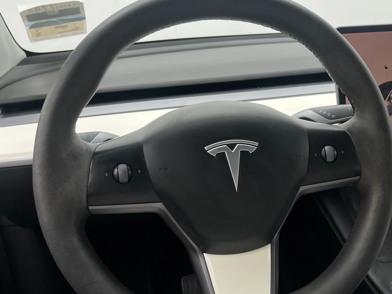 Thumbnail: 2022 Tesla Model Y - 4