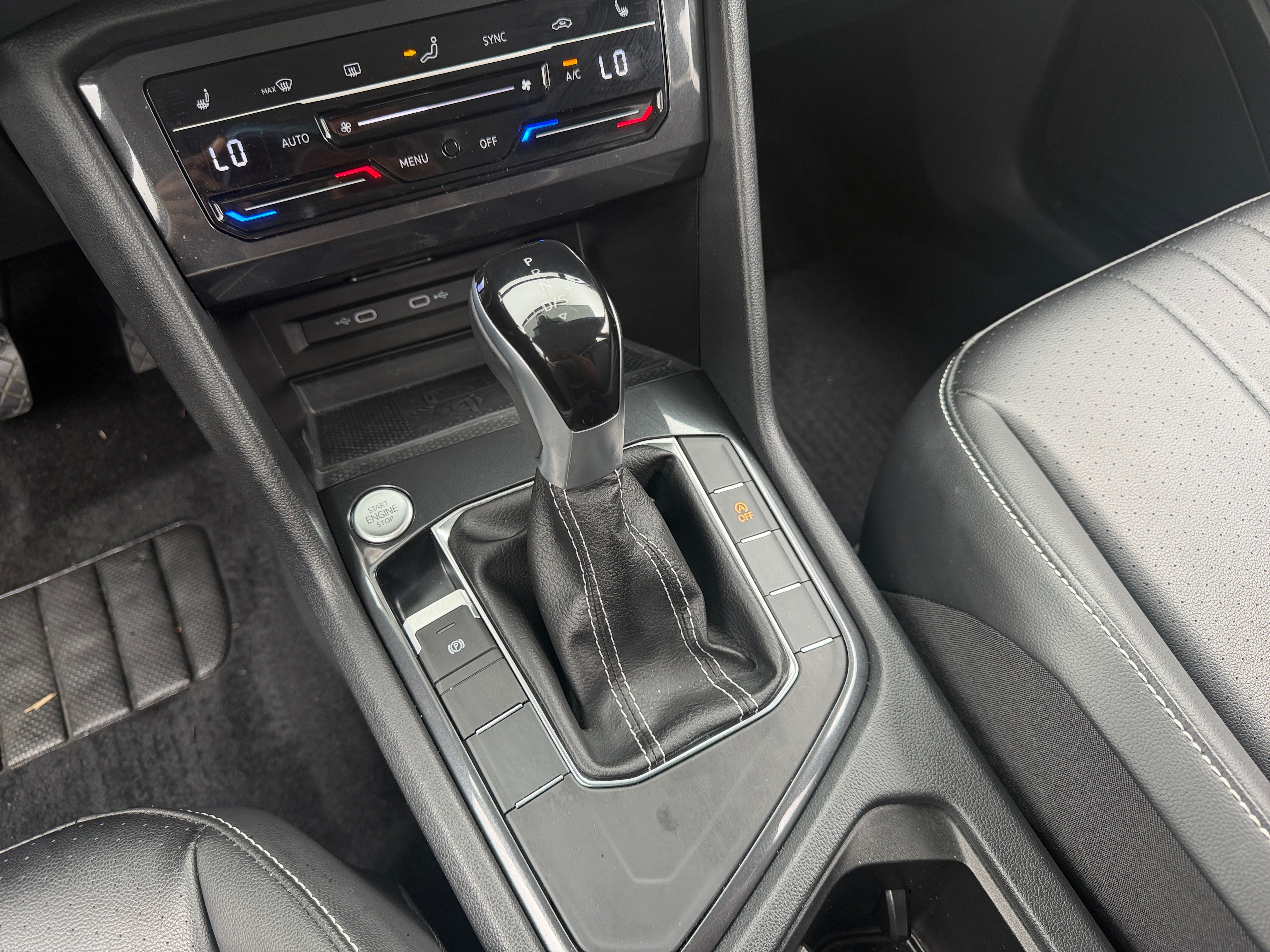 2024 Volkswagen Tiguan SE - Photo 7