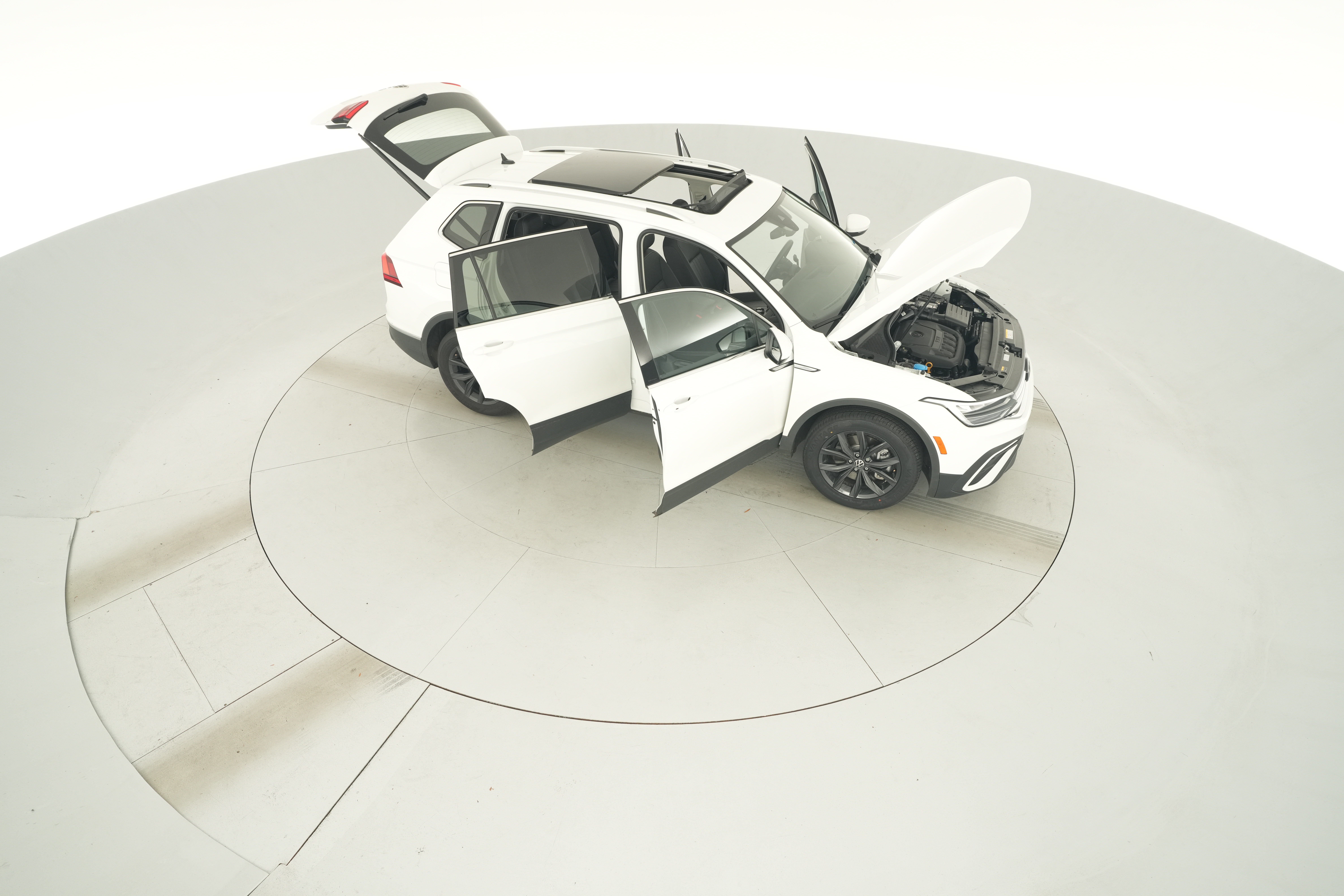 2024 Volkswagen Tiguan SE - Photo 49