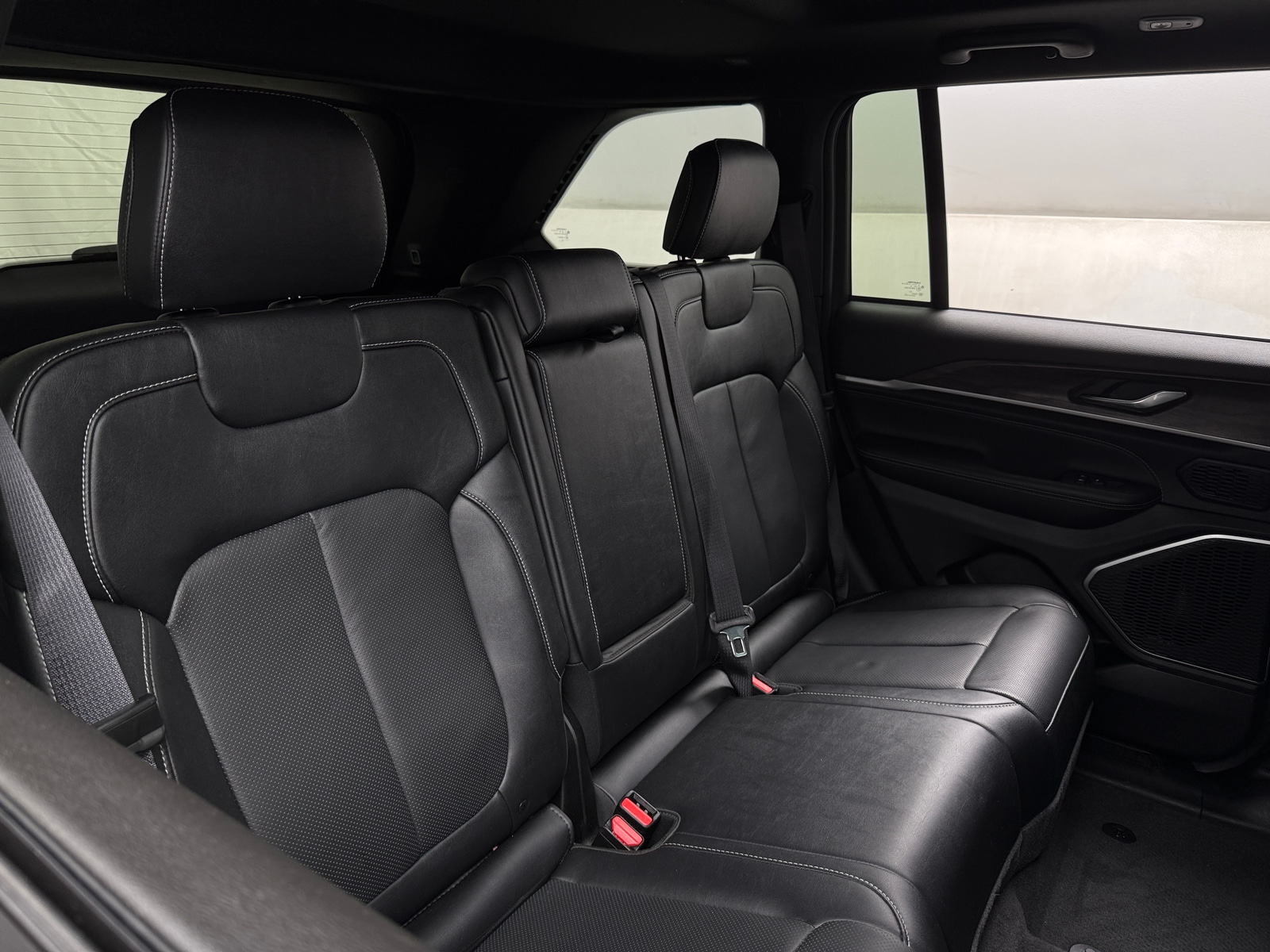 Thumbnail: 2026 Jeep Grand Cherokee - 5
