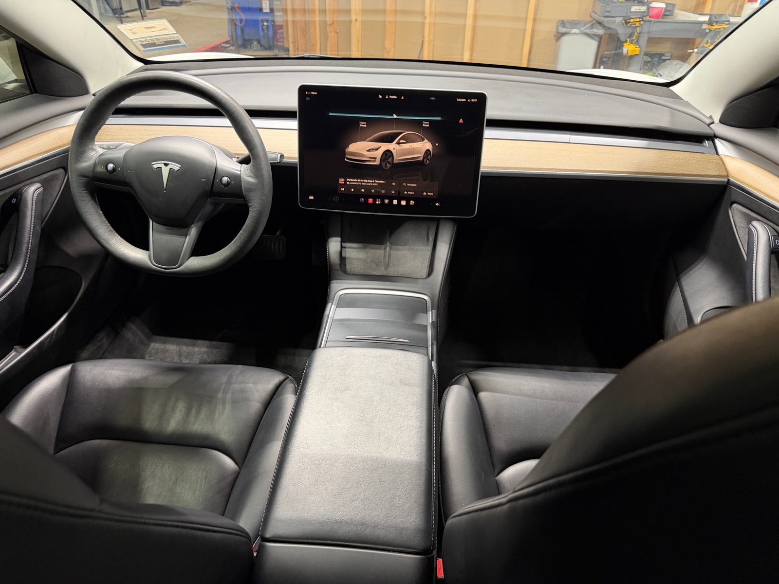 Thumbnail: 2023 Tesla Model 3 - 2