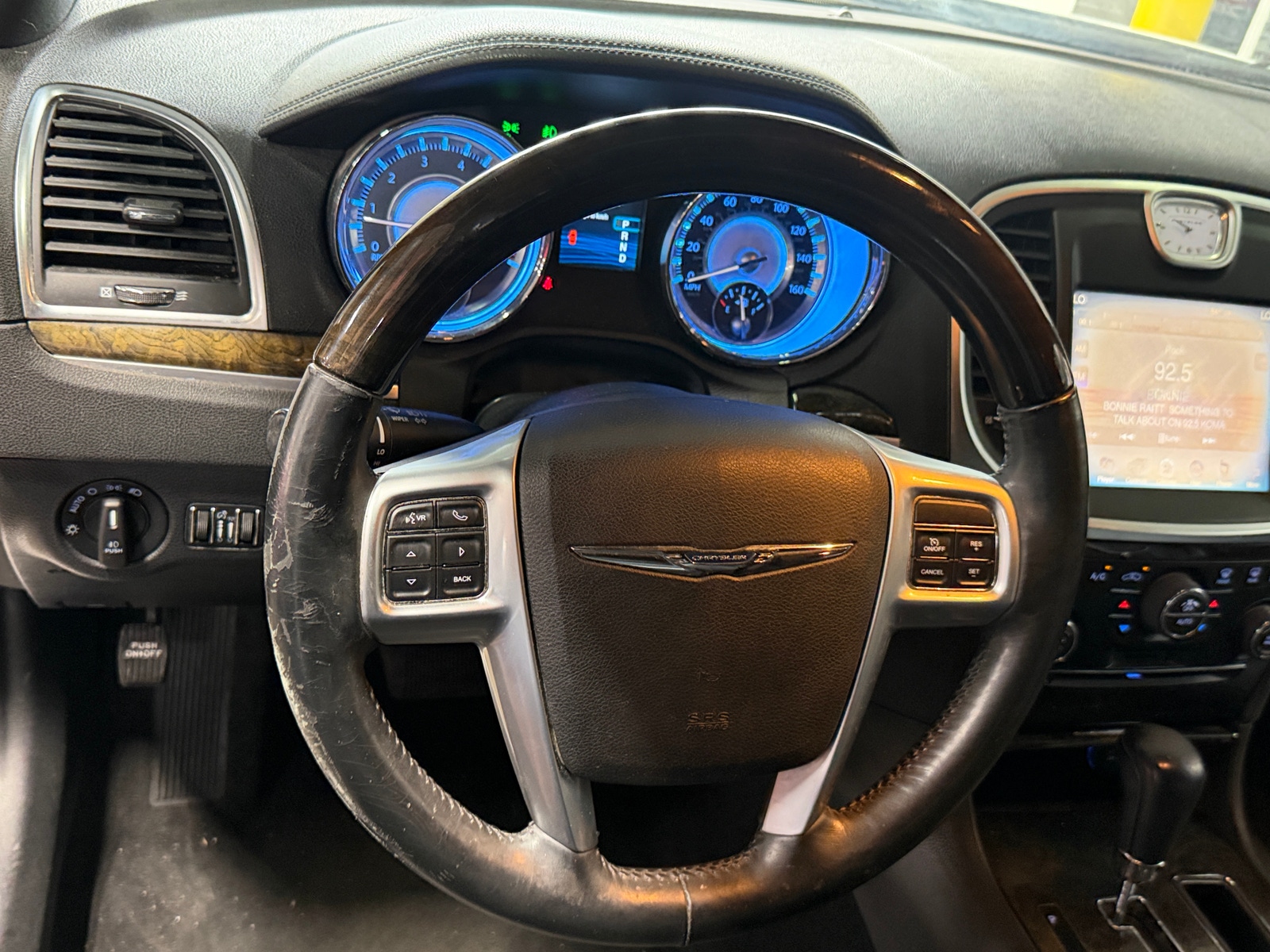 Thumbnail: 2013 Chrysler 300 - 4