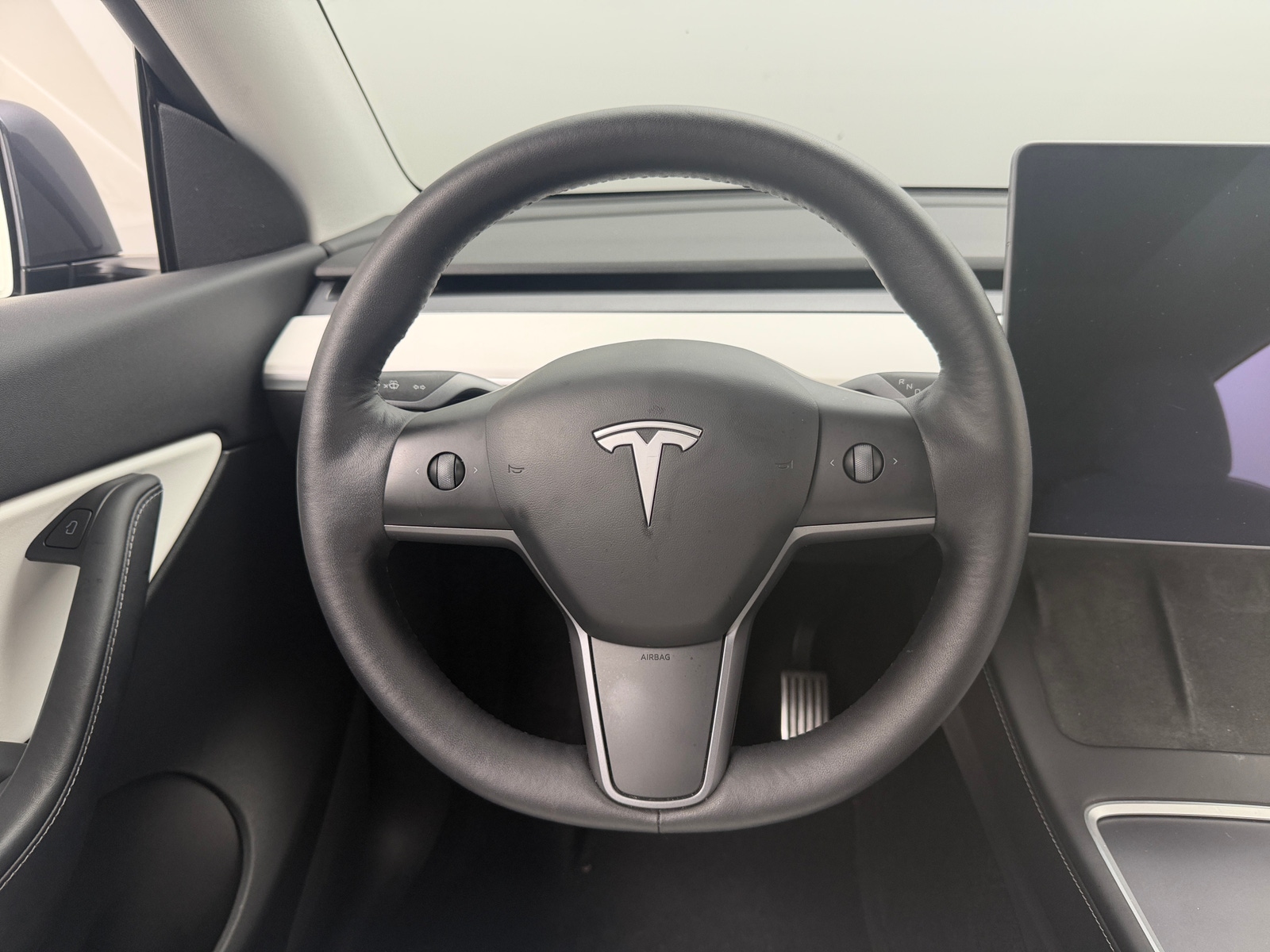 Thumbnail: 2021 Tesla Model Y - 4