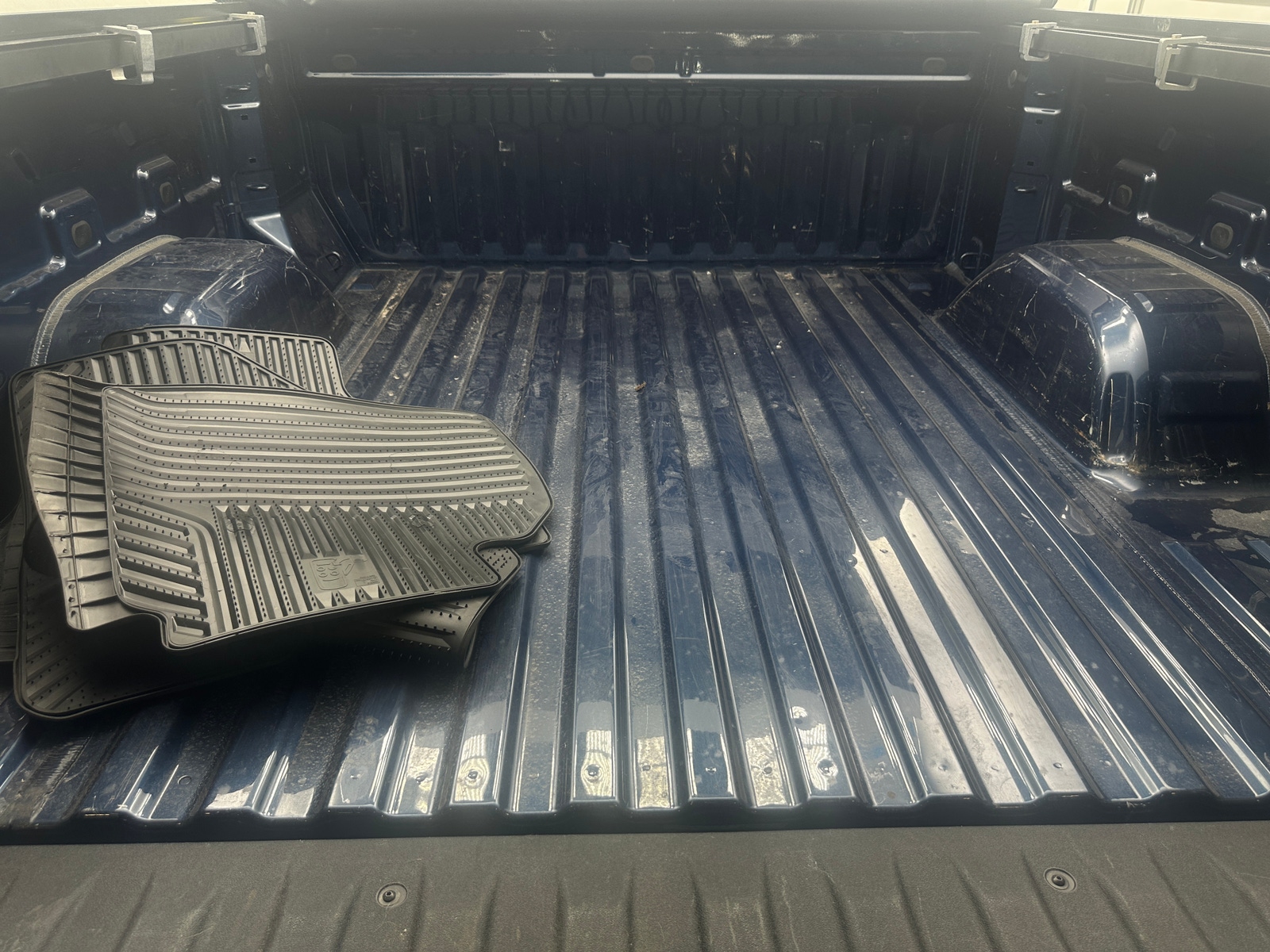 Thumbnail: 2023 Chevrolet Silverado 1500 - 7
