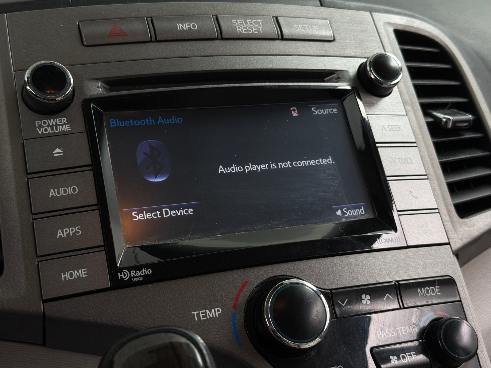 Thumbnail: 2015 Toyota Venza - 4
