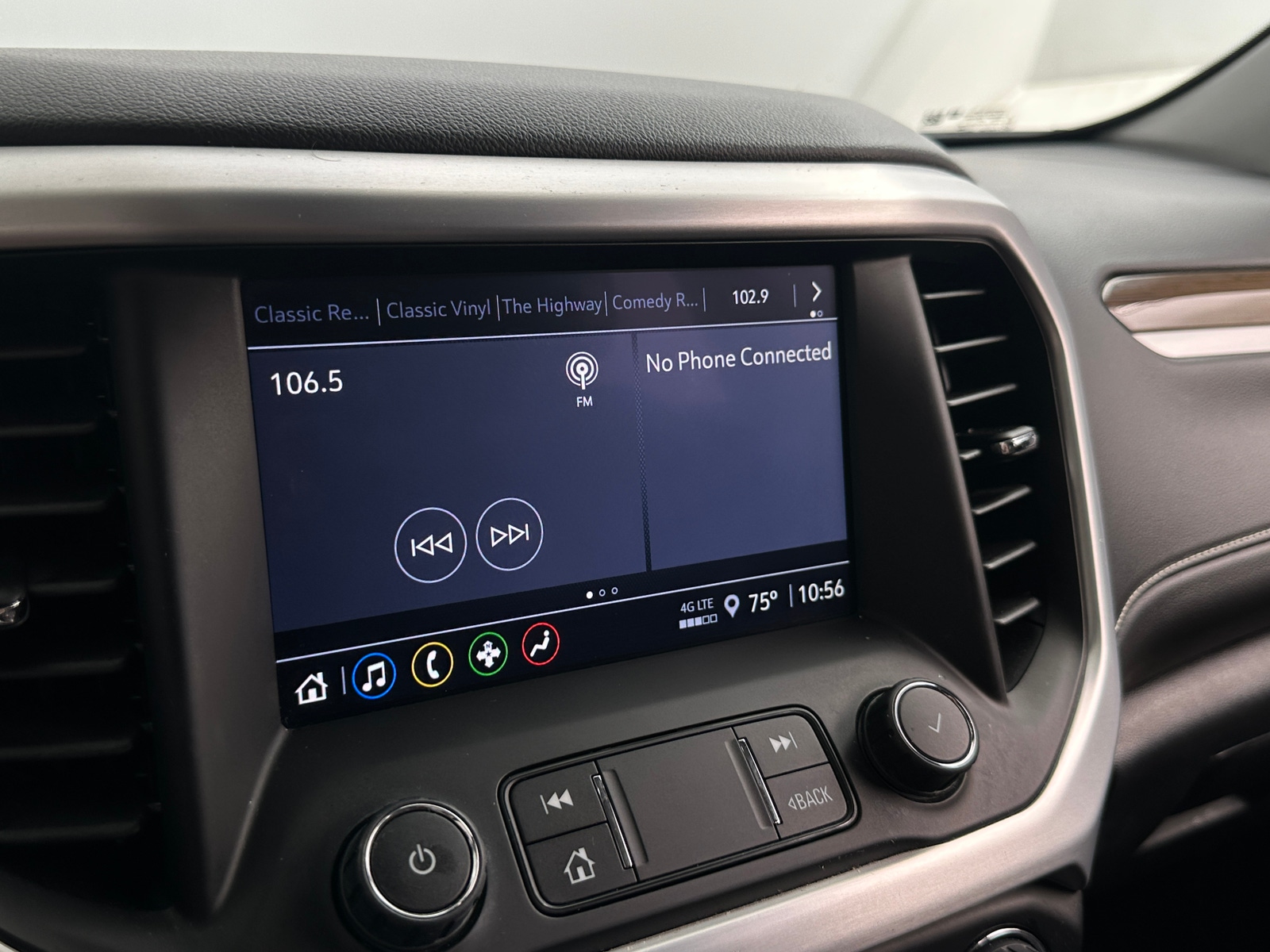 Thumbnail: 2021 GMC Acadia - 4
