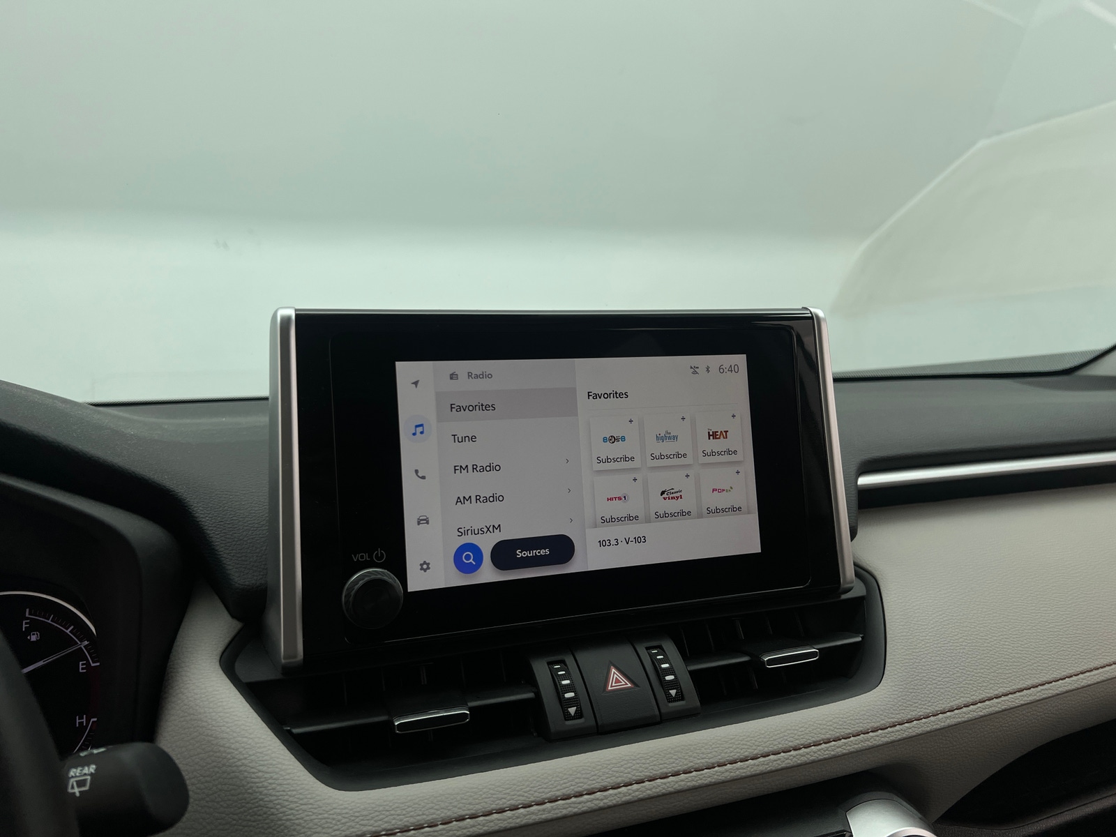 Thumbnail: 2025 Toyota RAV4 - 3