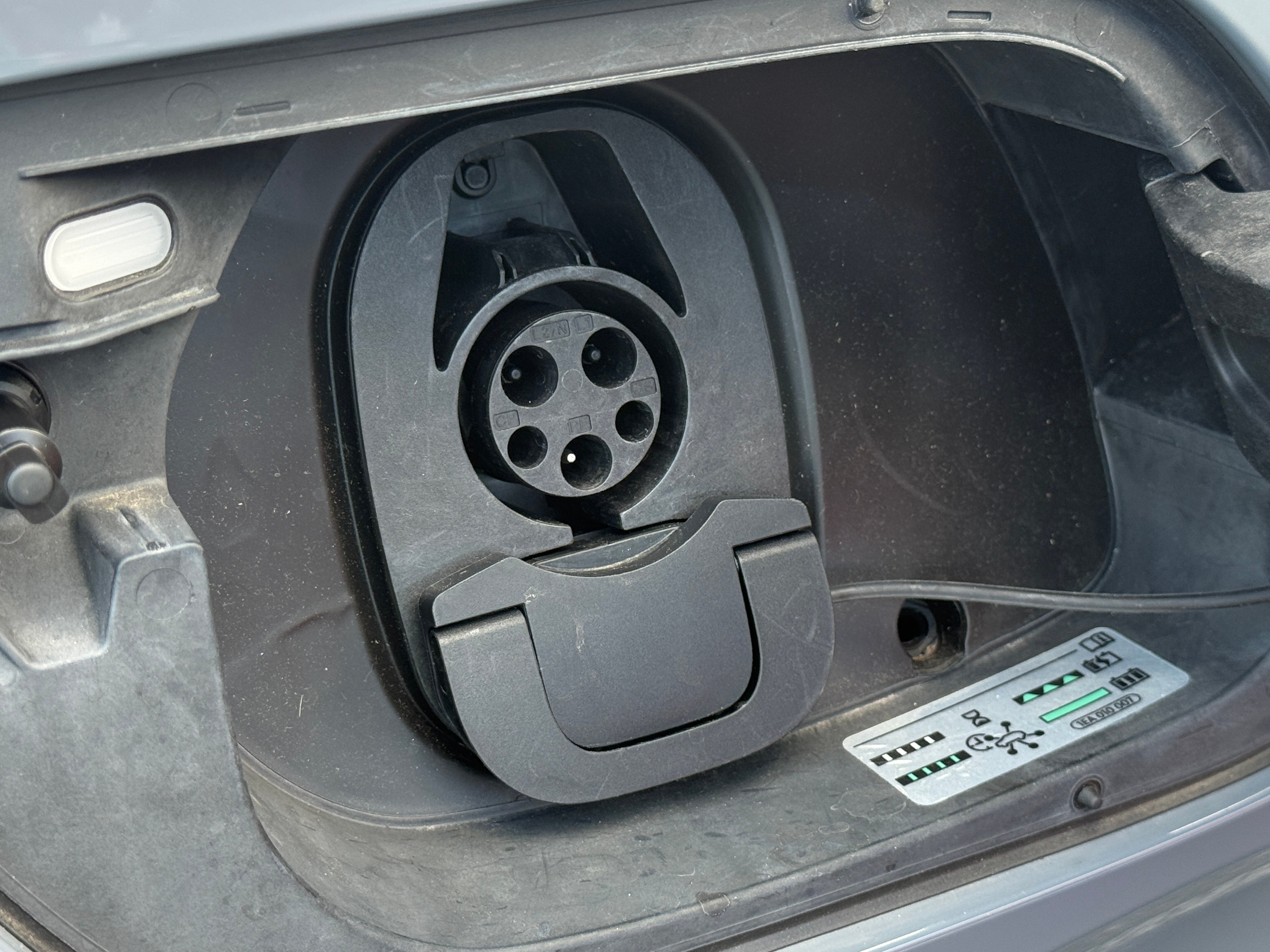 Used 2024 Volkswagen ID.4 S with VIN 1V25MPE84RC010705 for sale in Pewaukee, WI