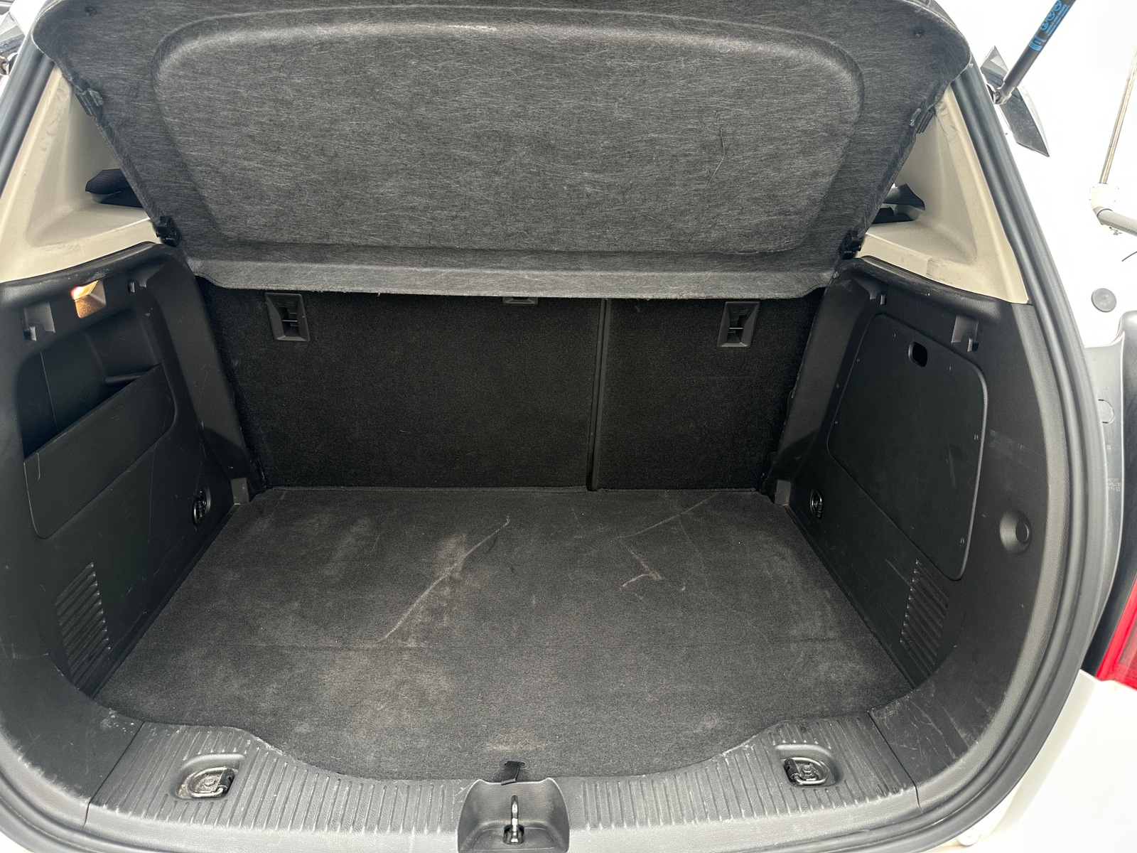 Thumbnail: 2017 Buick Encore - 6