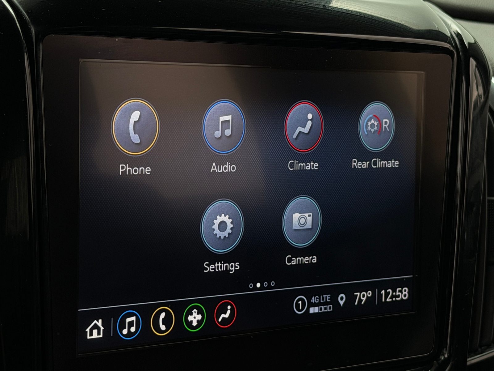 Thumbnail: 2023 Chevrolet Traverse - 3