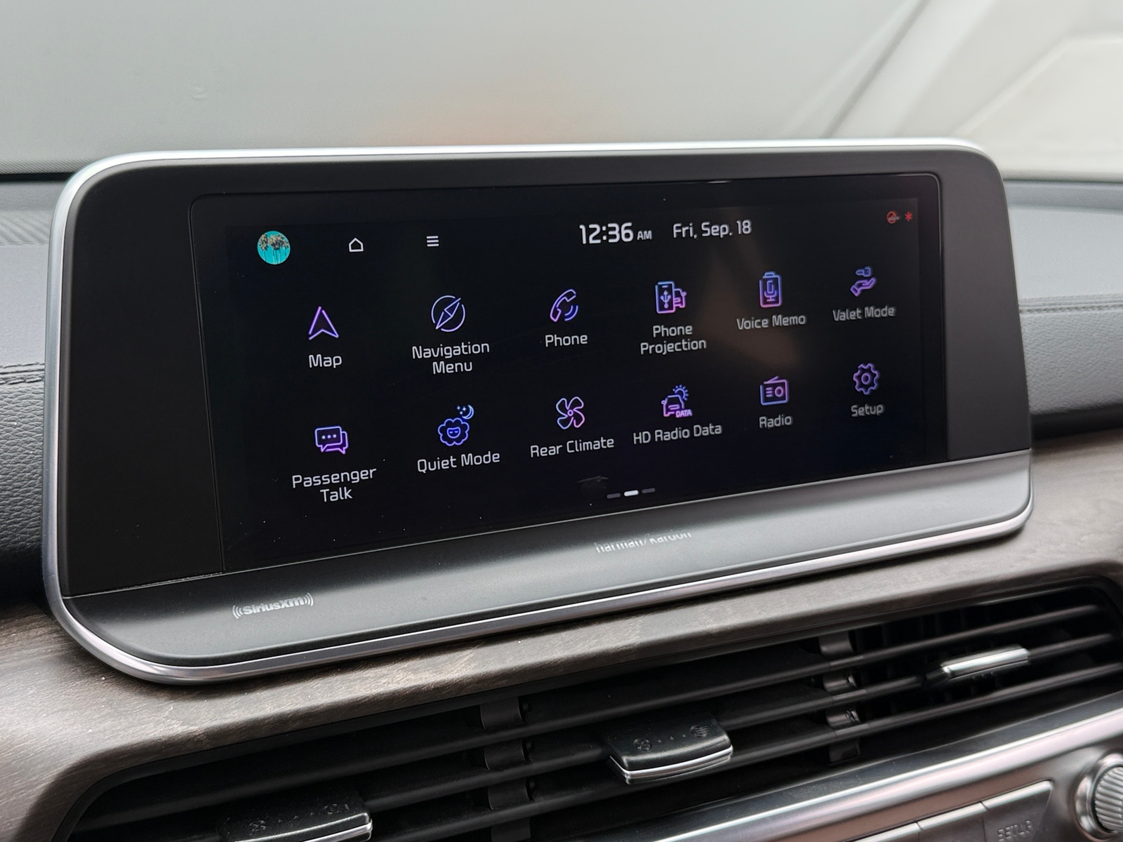 Thumbnail: 2021 Kia Telluride - 3