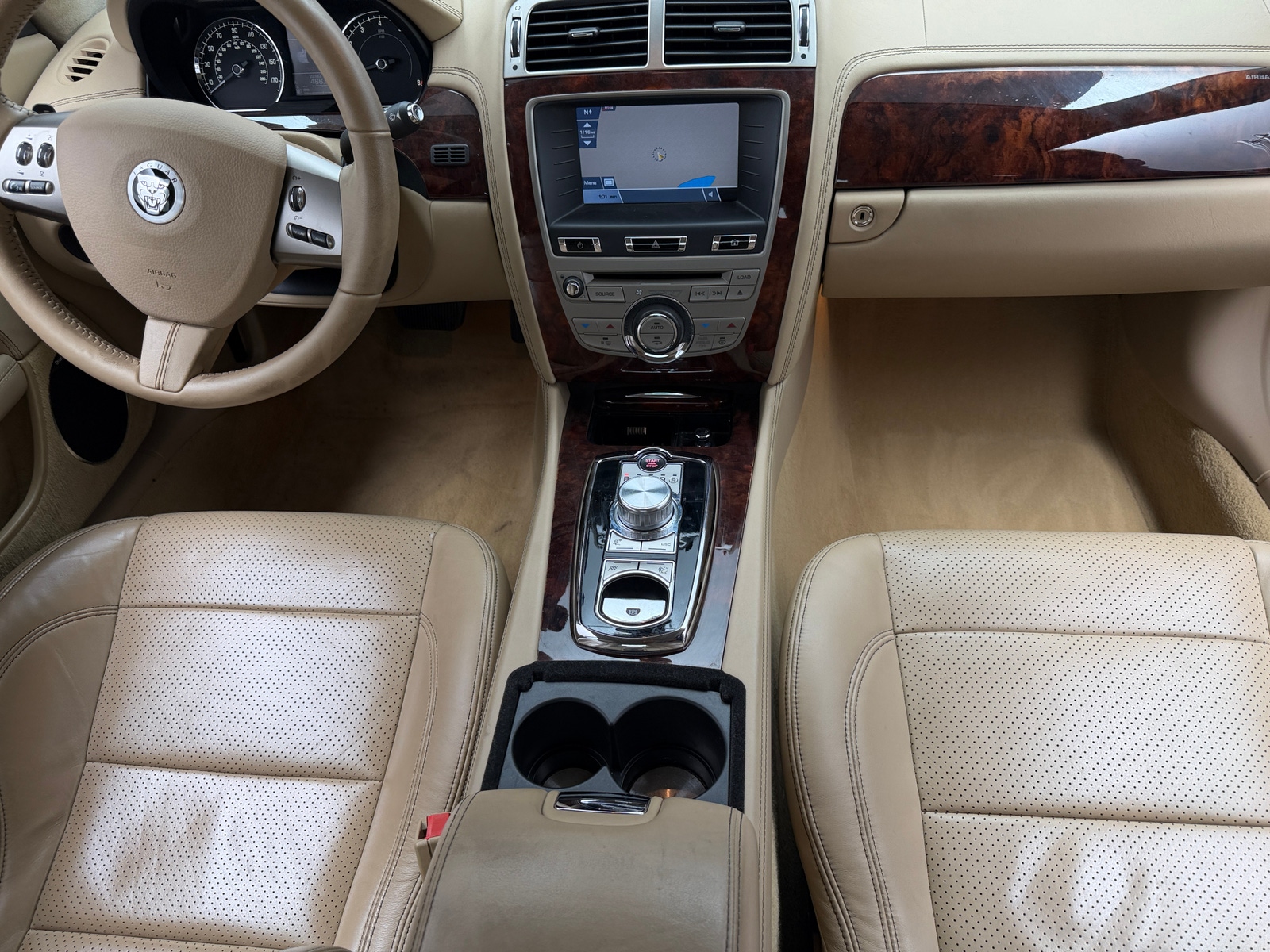 Thumbnail: 2010 Jaguar XK - 3