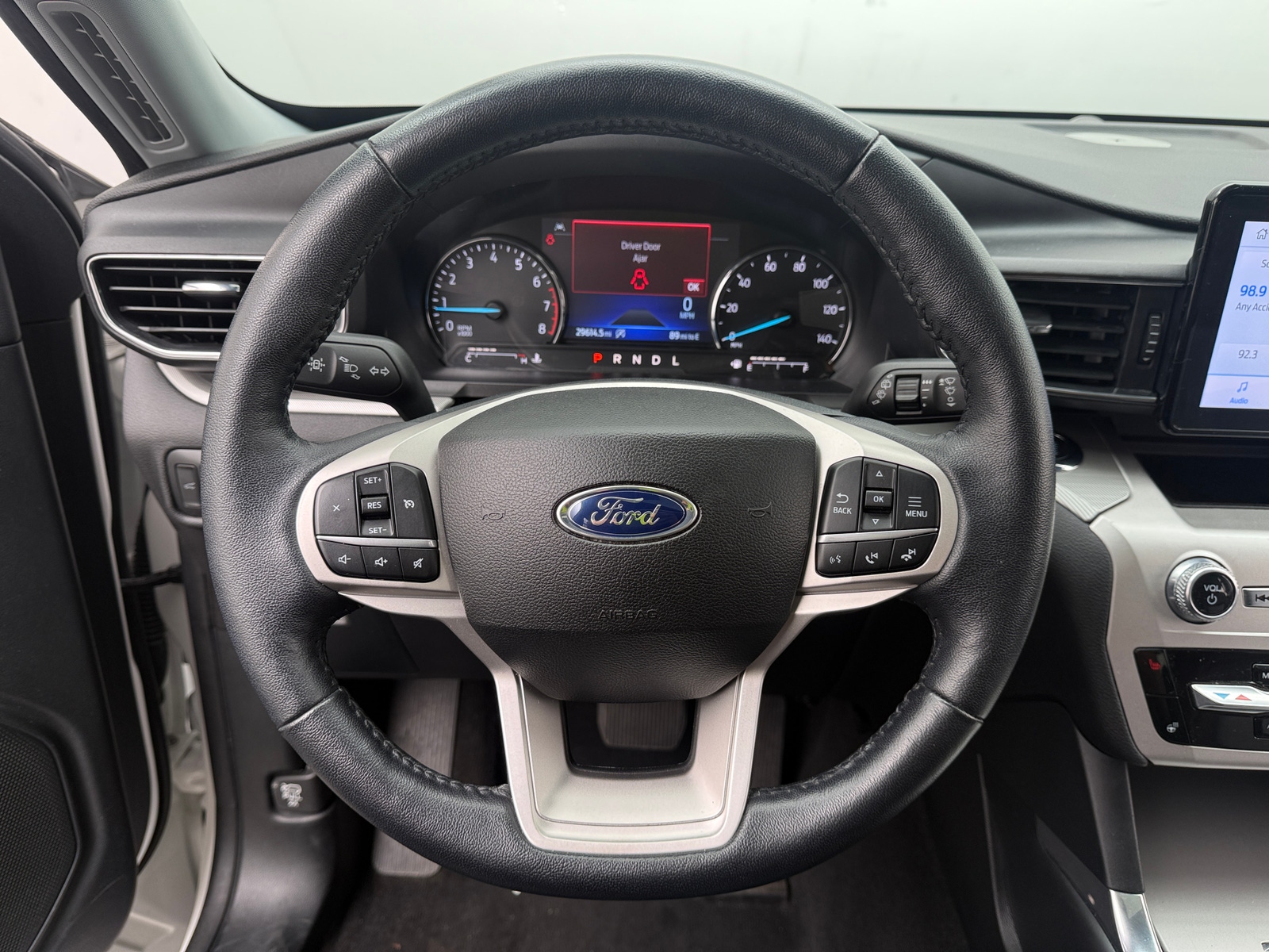 Thumbnail: 2022 Ford Explorer - 4