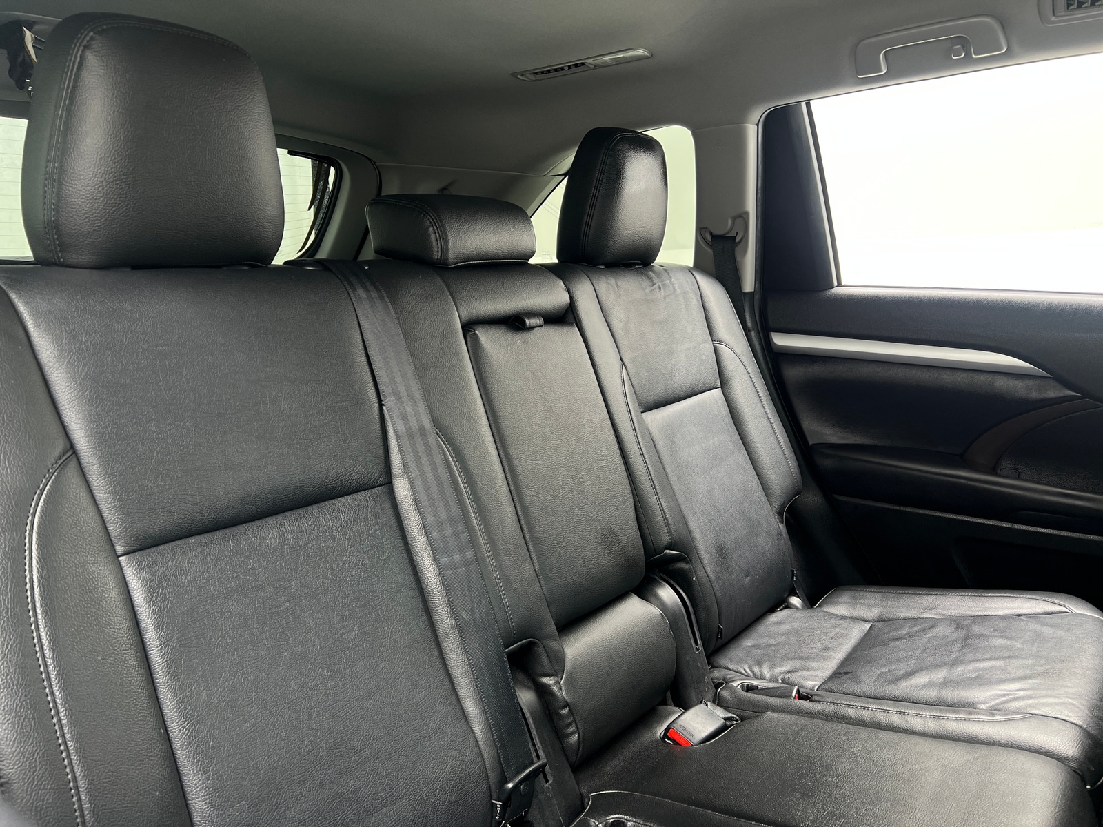 Thumbnail: 2019 Toyota Highlander - 6