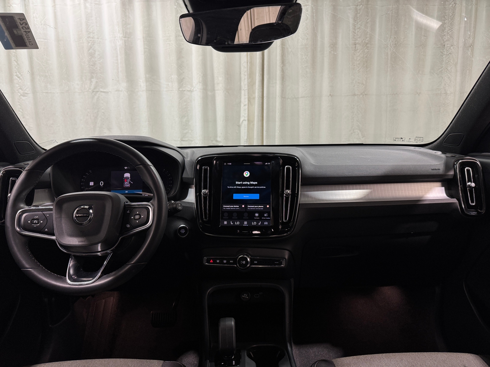 Thumbnail: 2024 Volvo XC40 - 3