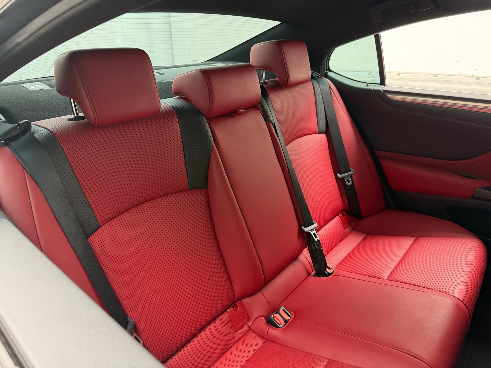 Thumbnail: 2021 Lexus ES - 6