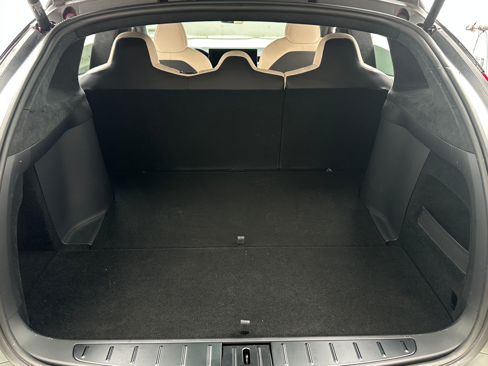 Thumbnail: 2024 Tesla Model X - 6