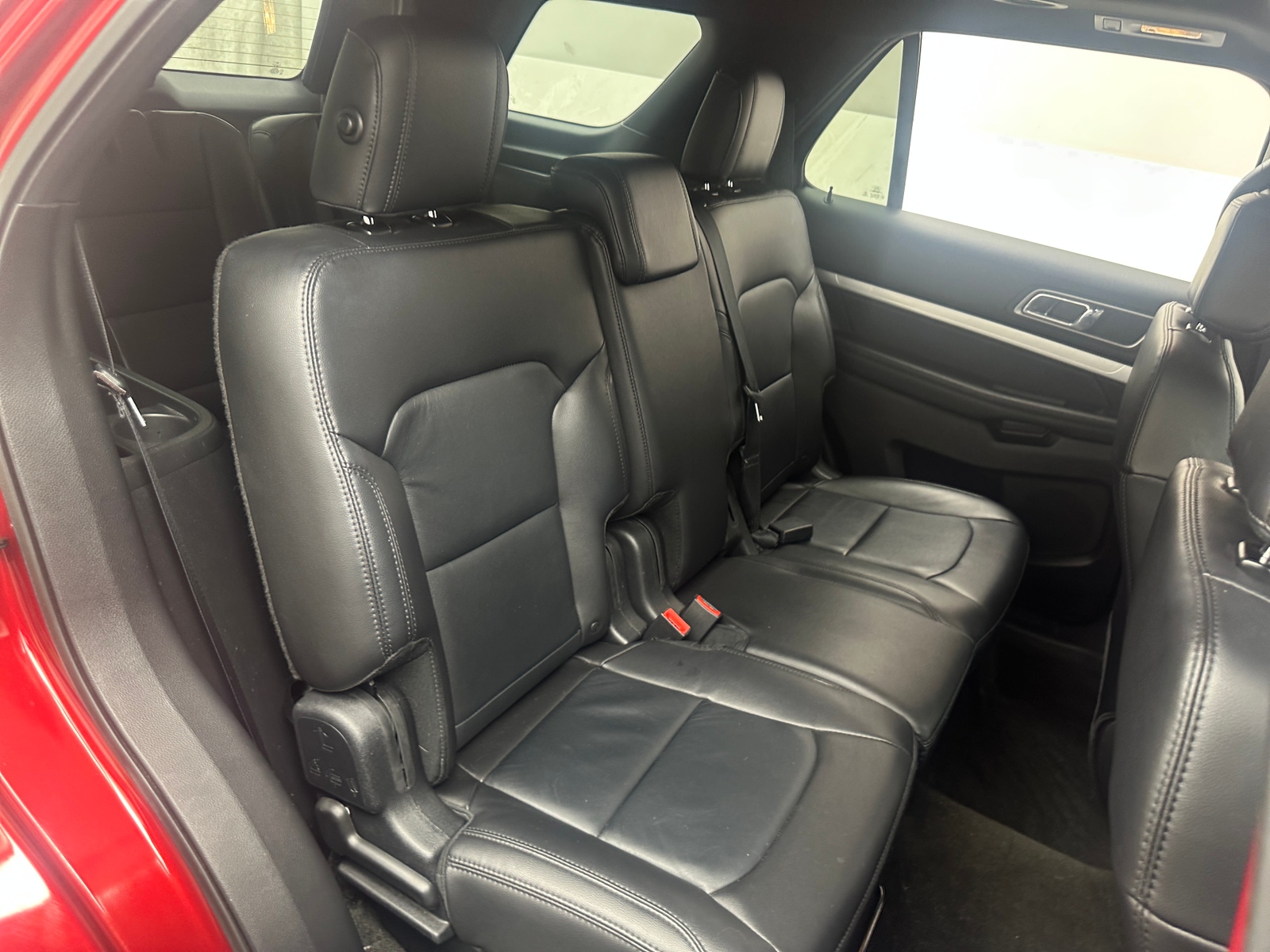 Thumbnail: 2017 Ford Explorer - 5