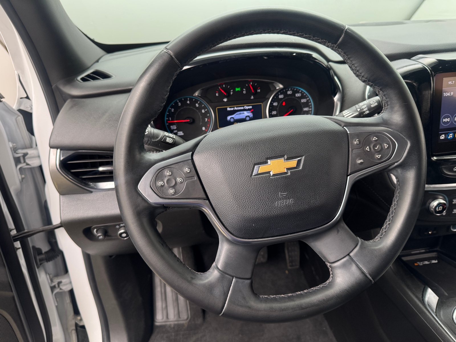 Thumbnail: 2023 Chevrolet Traverse - 5