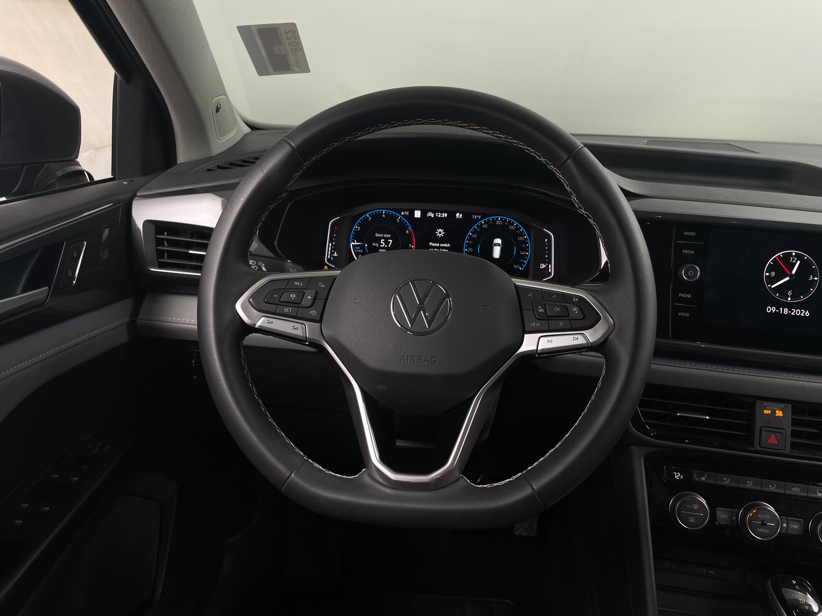 Thumbnail: 2023 Volkswagen Taos - 5