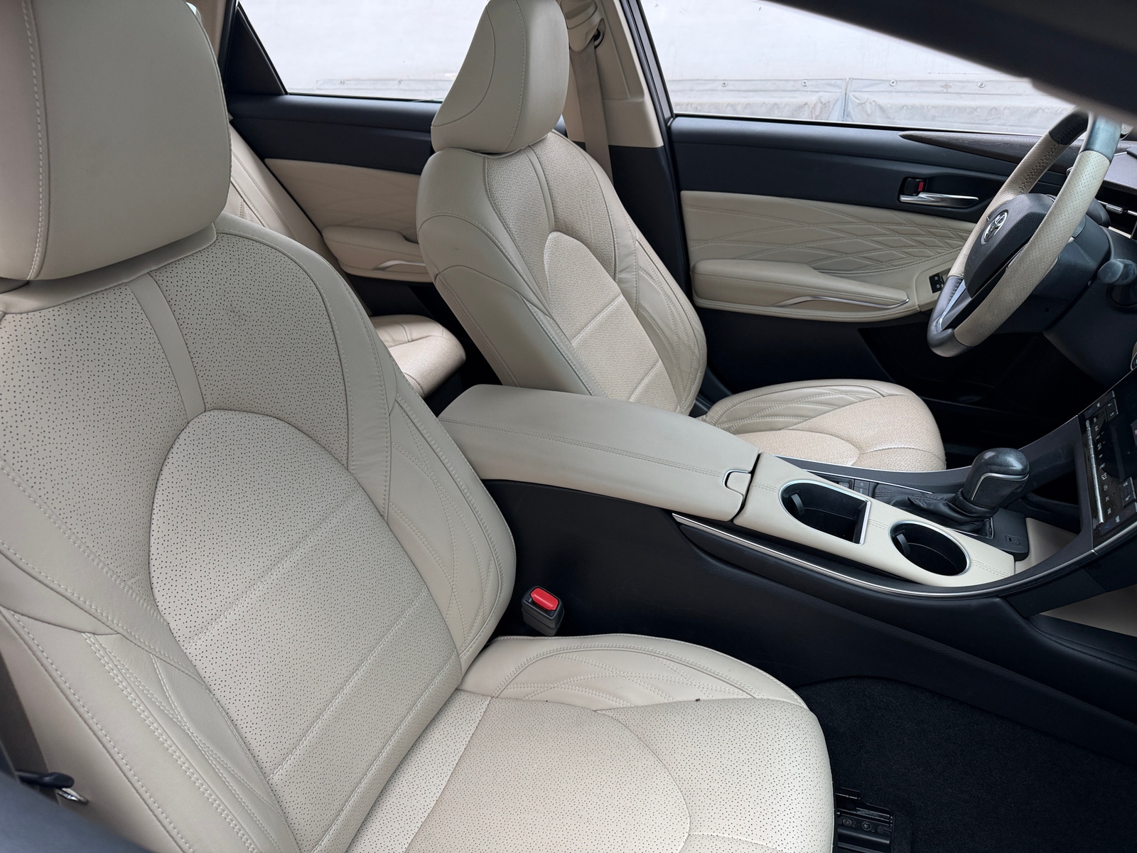 Thumbnail: 2020 Toyota Avalon - 2