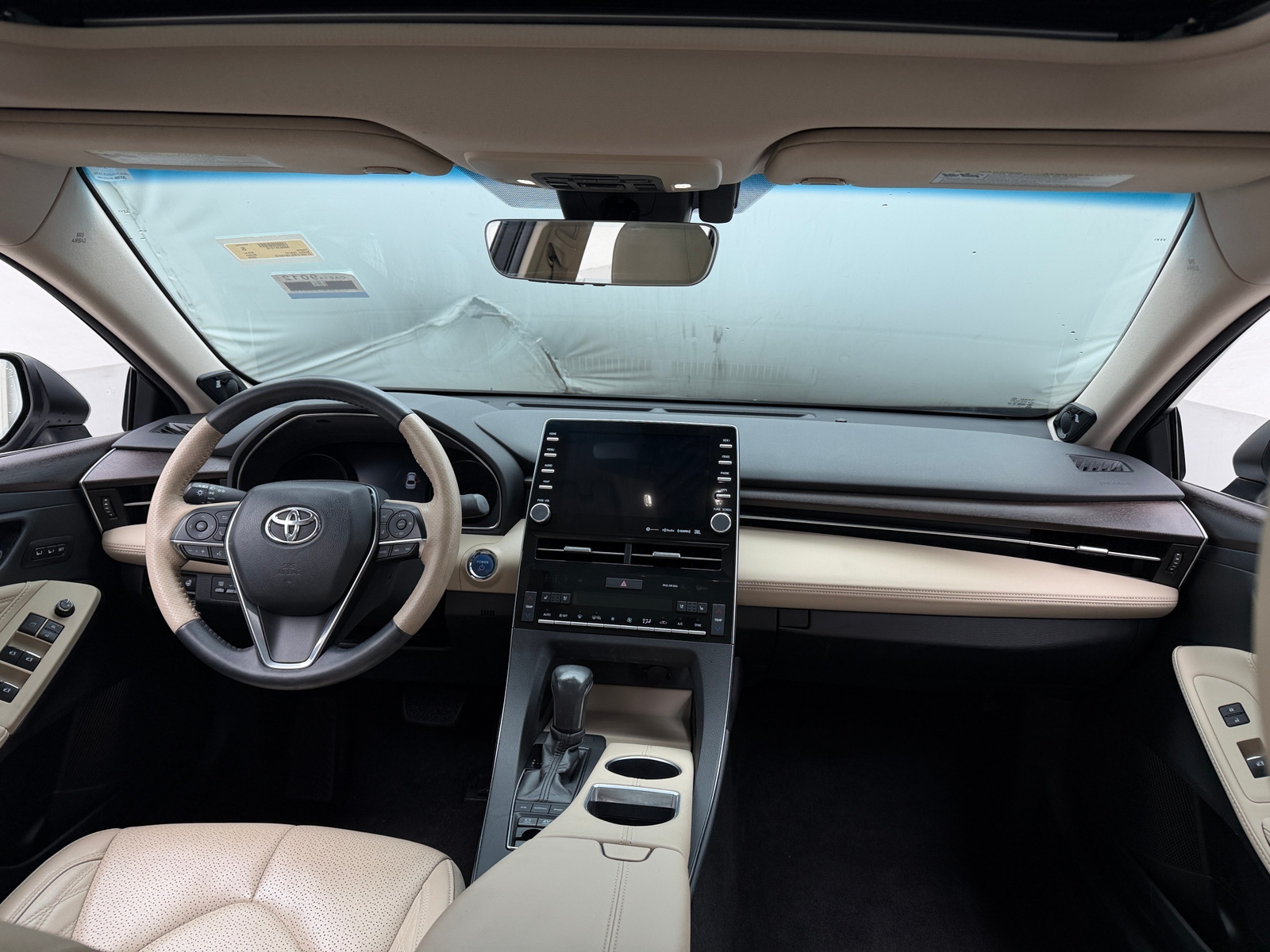 Thumbnail: 2020 Toyota Avalon - 3