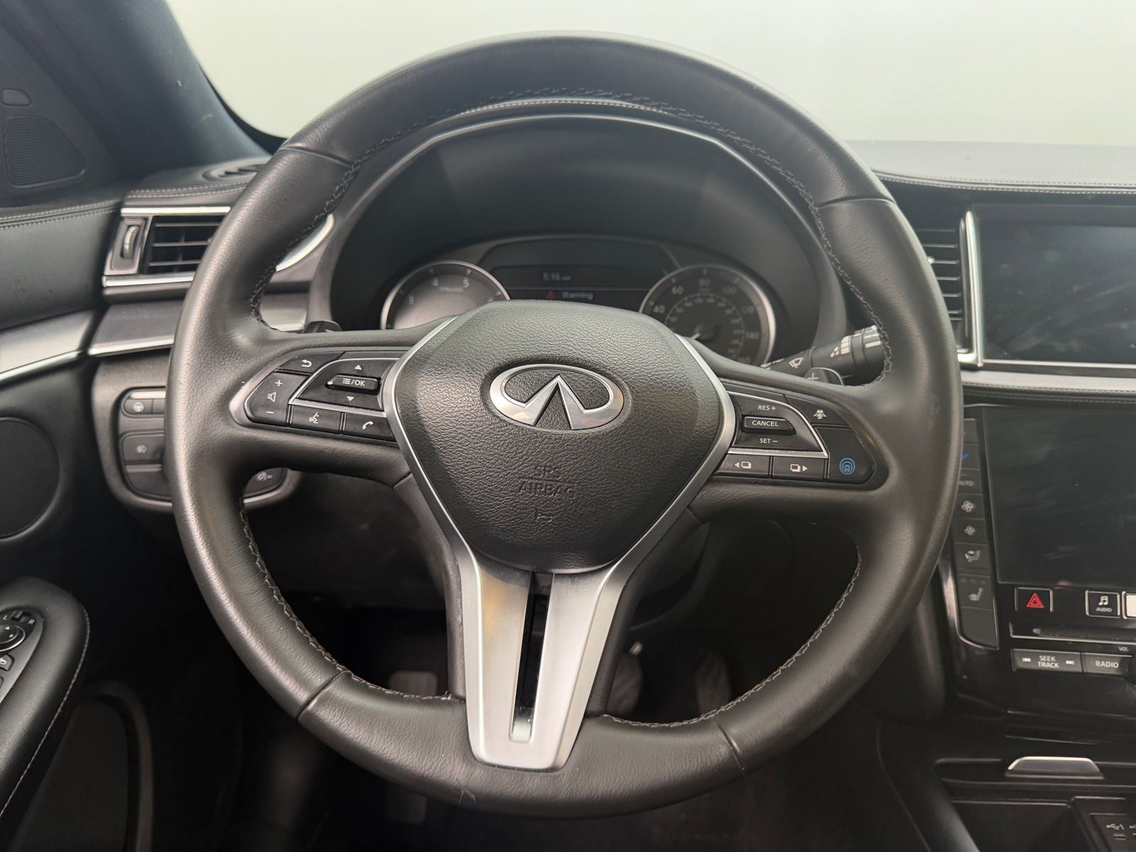 Thumbnail: 2023 INFINITI QX55 - 4