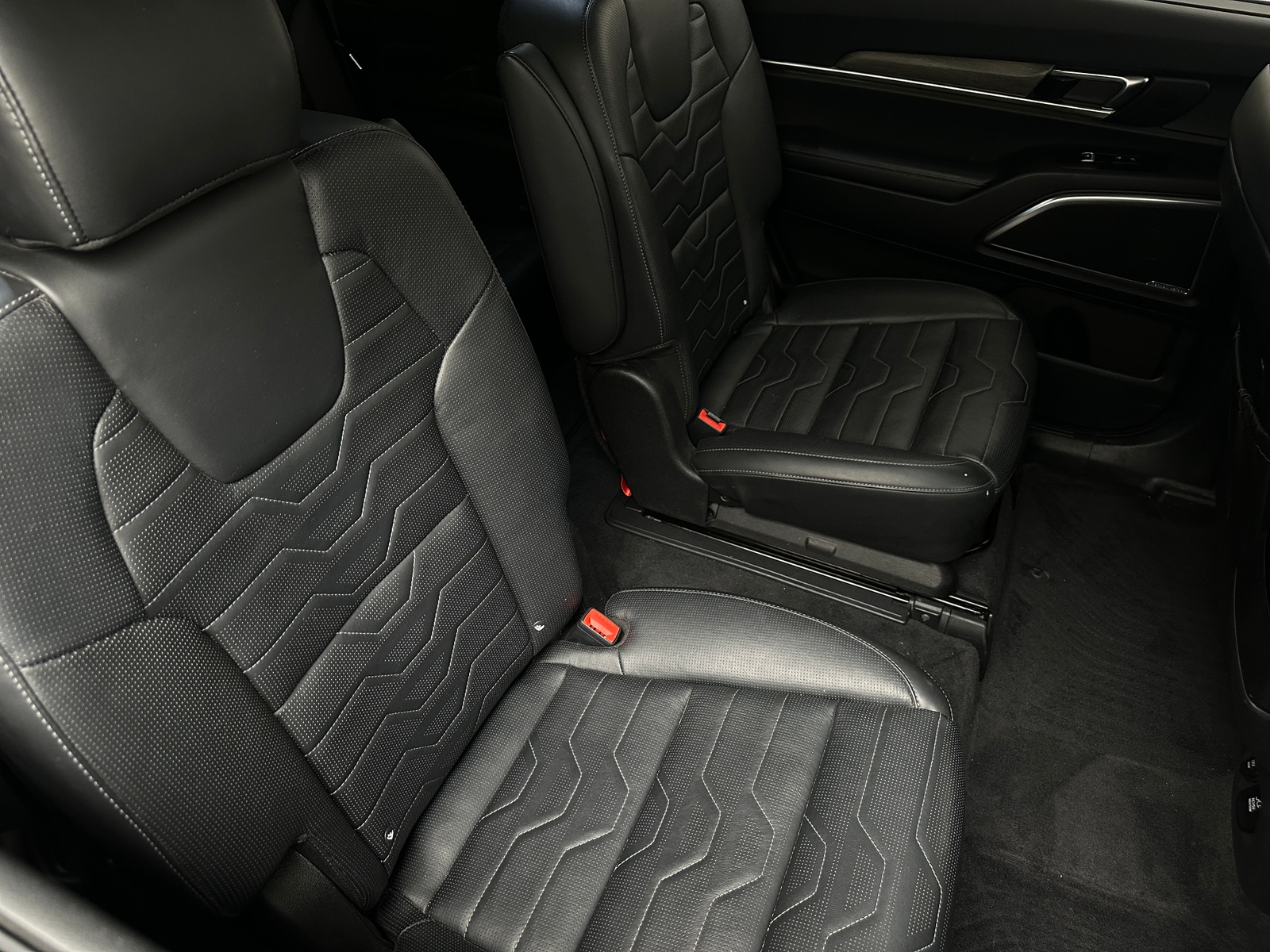 Thumbnail: 2021 Kia Telluride - 5